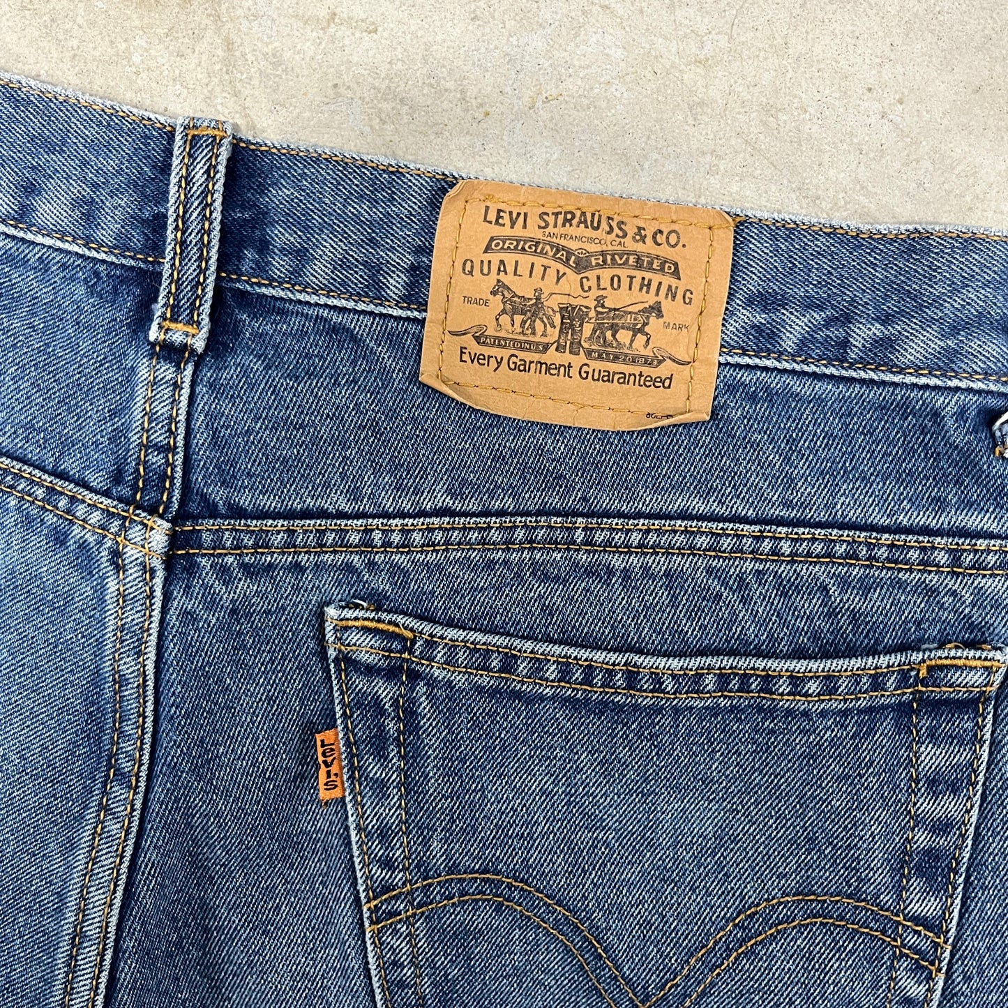 (32) Vintage Levi’s Shorts