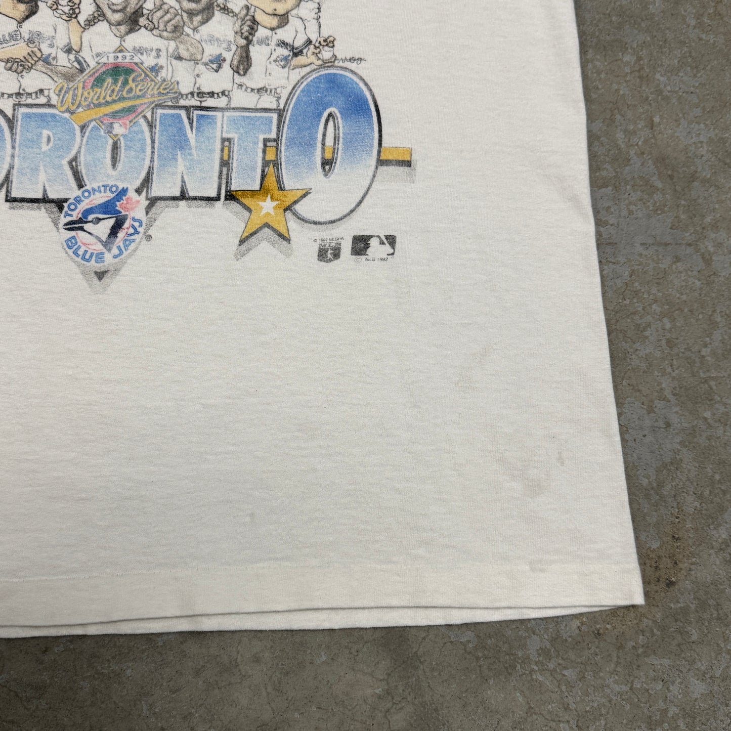 (M) 1992 Toronto Blue Jays Caricature Shirt