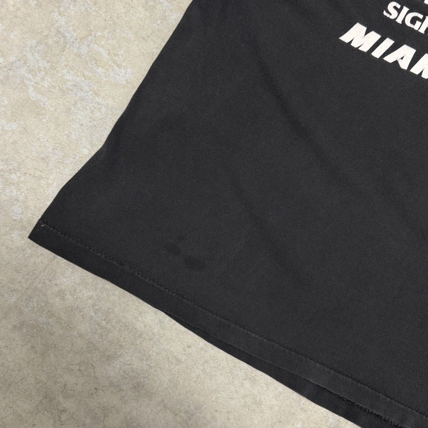 (L) 90s Miami Heat Shirt Boxy