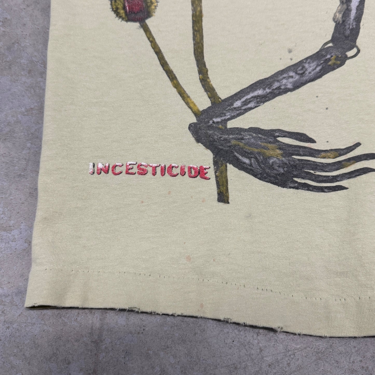 (L) 90s Nirvana Incesticide Shirt
