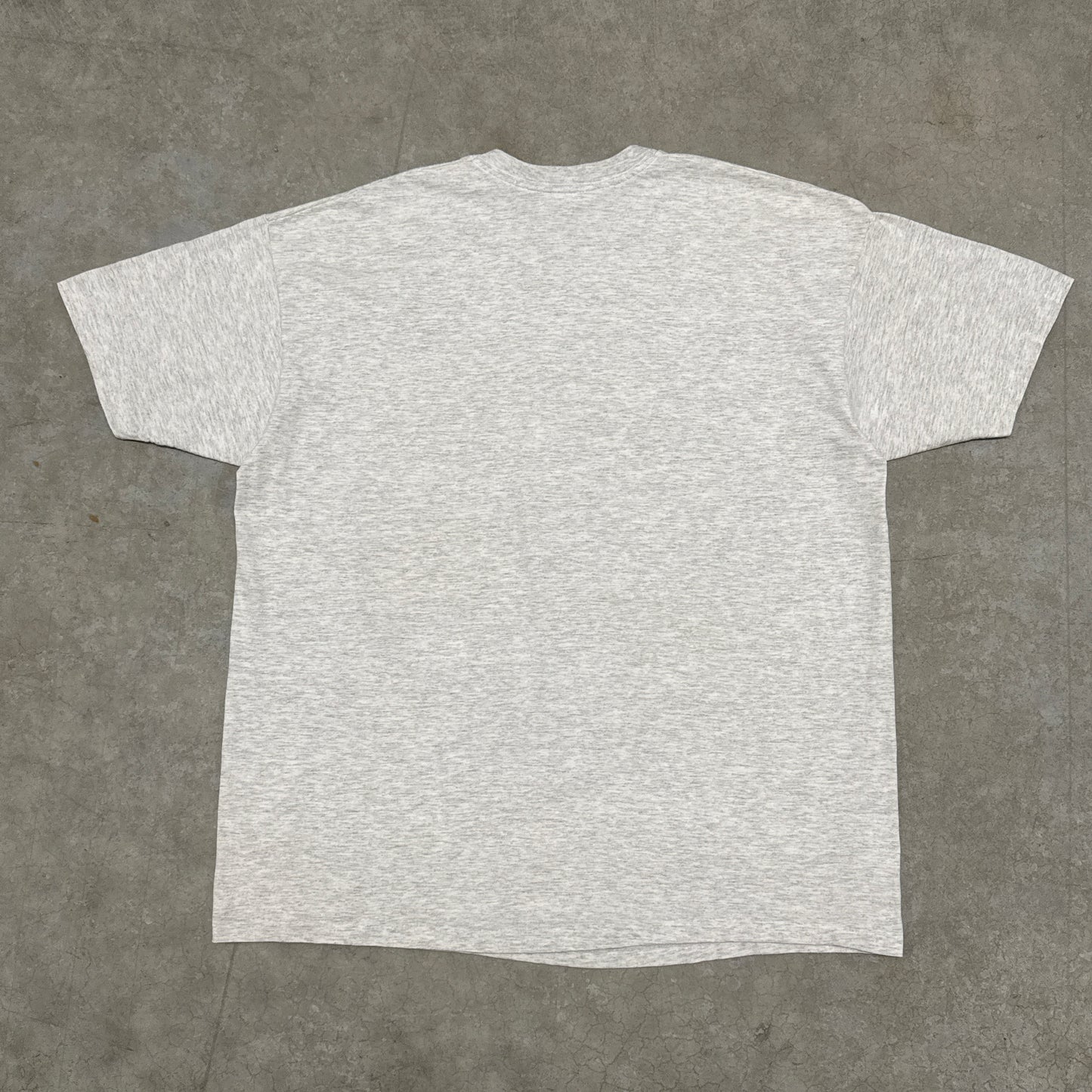 (XL) 1992 Toronto Blue Jays Looney Tunes Shirt