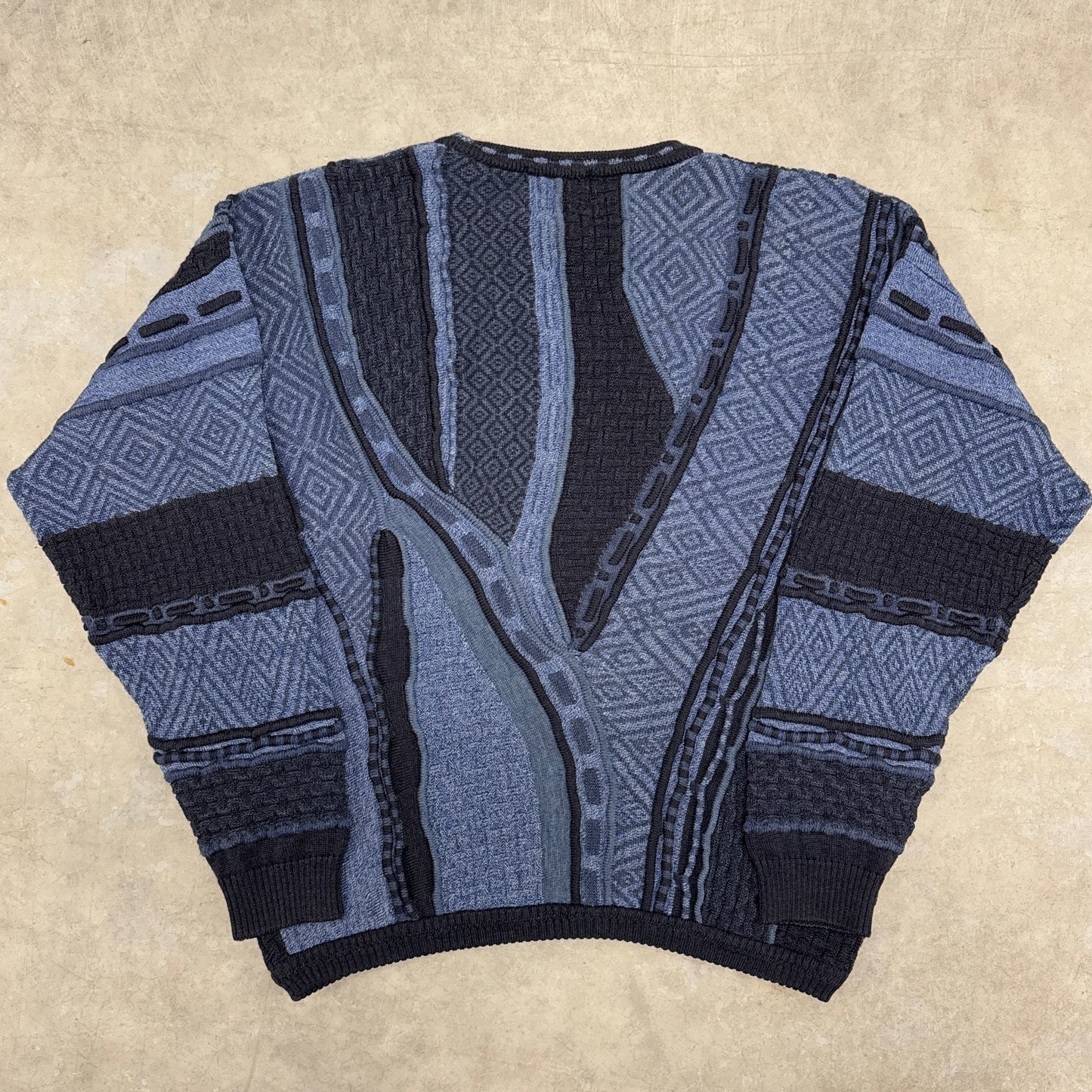 (2XL) 90s Tosani 3D Knit Coogi Style