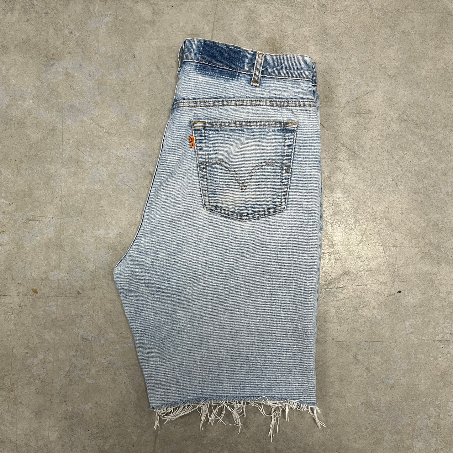 (34) Vintage Levi’s Shorts
