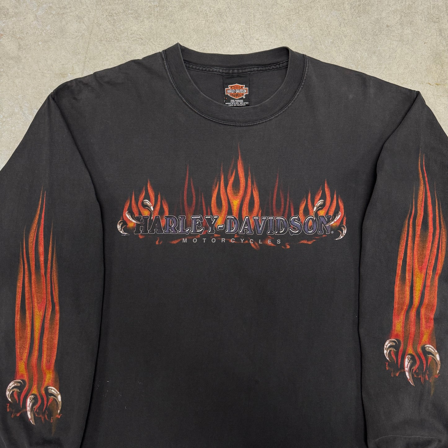 (L) Vintage Harley Flame Longsleeve Shirt