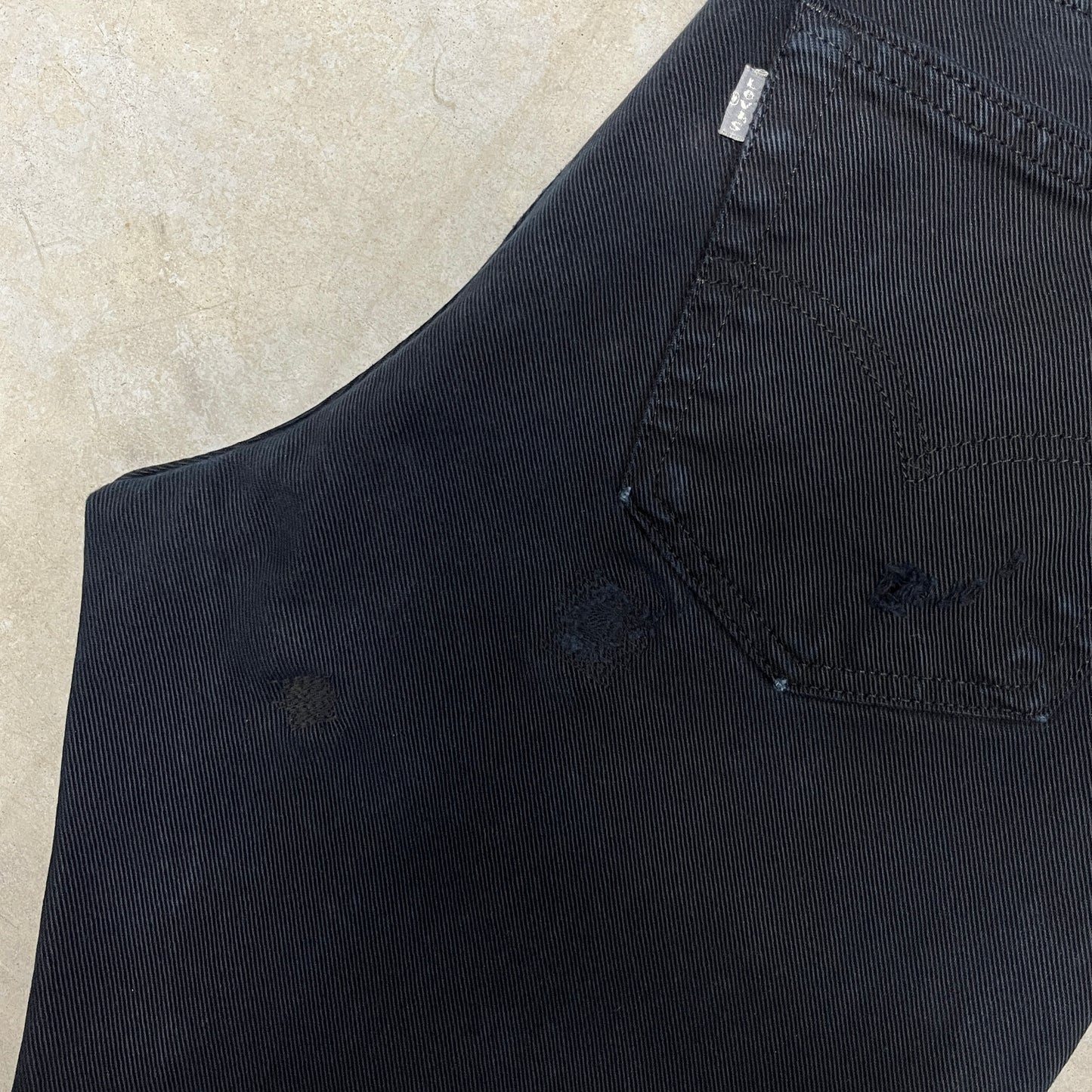 (32) Vintage Levi’s Silvertab Shorts