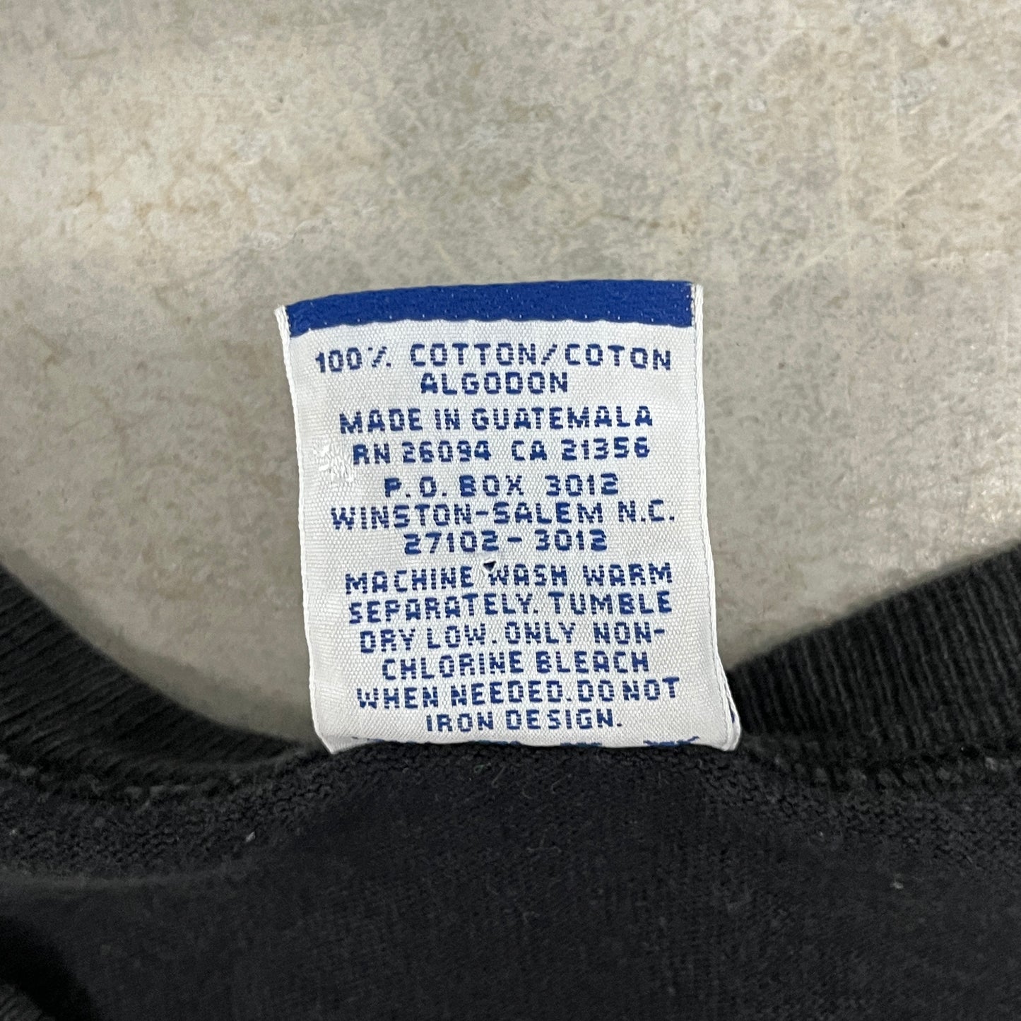 (L) 90s Team Canada Champion Shirt