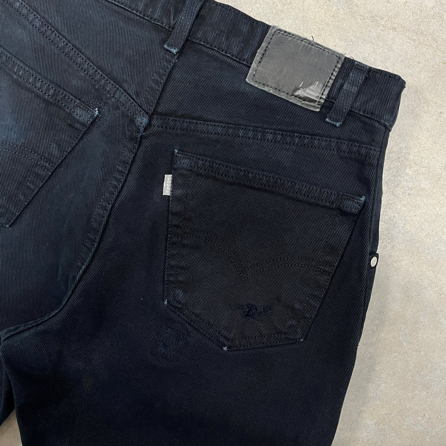 (32) Vintage Levi’s Silvertab Shorts