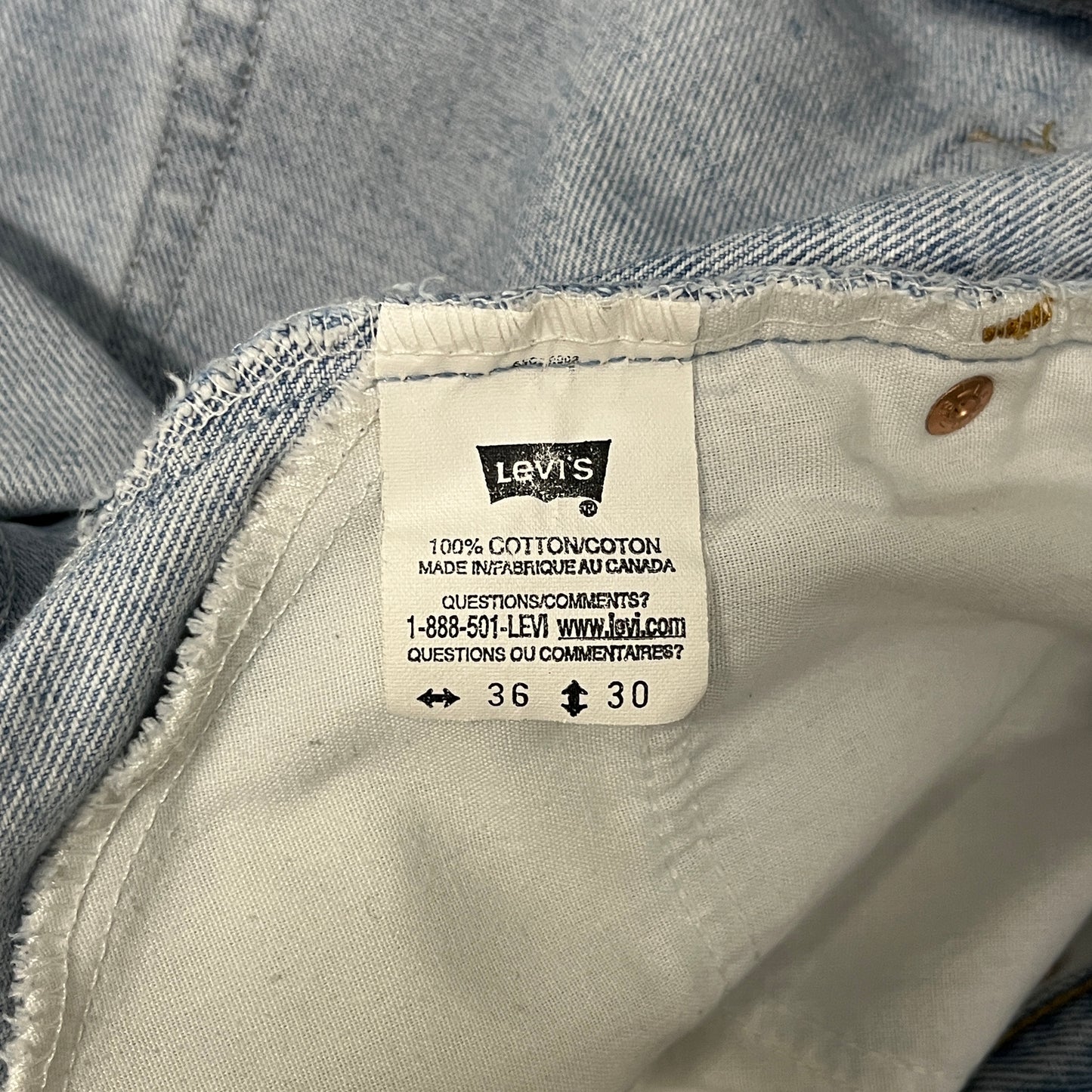 (34) Vintage Levi’s Shorts