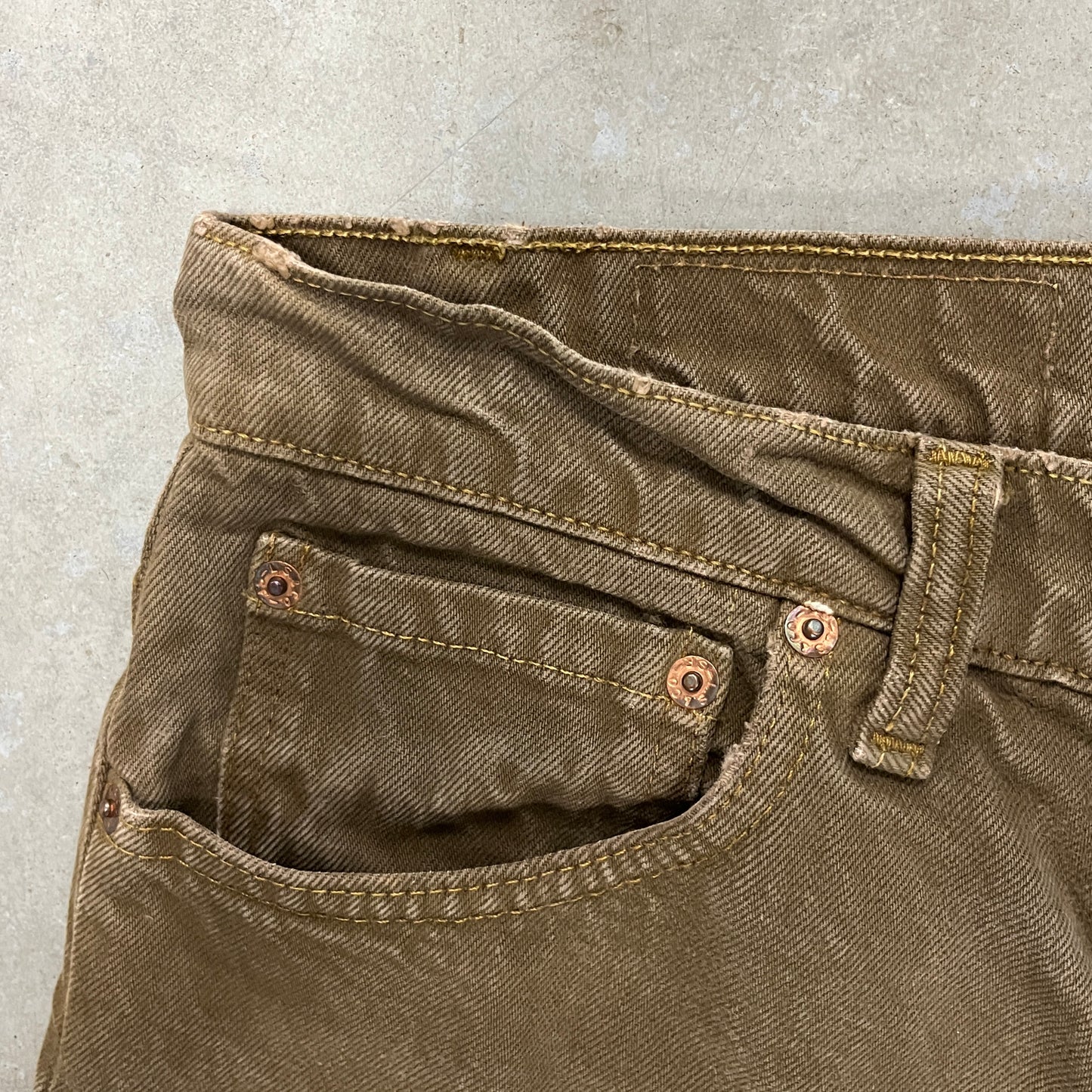 (30) Vintage Levis 550 Jeans