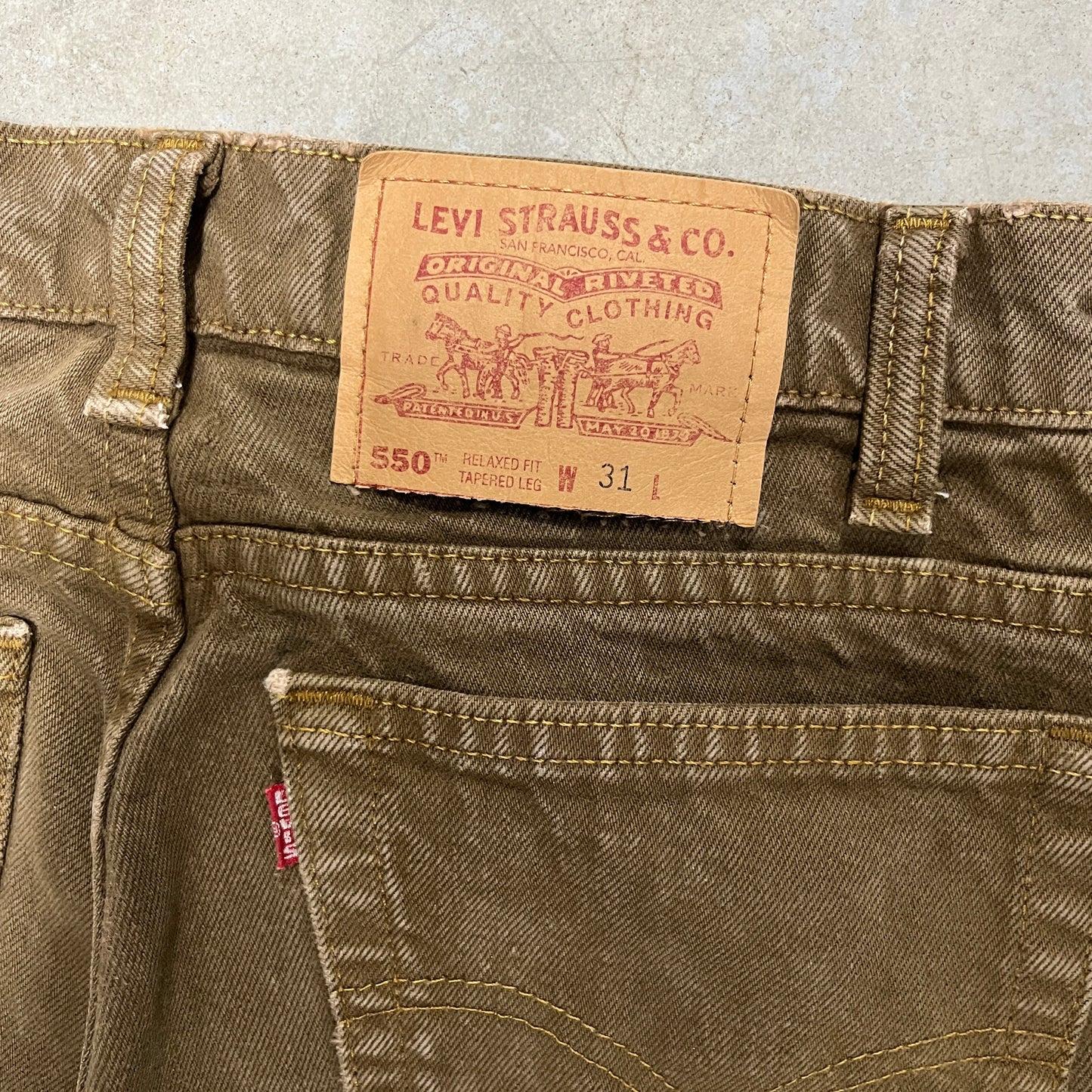 (30) Vintage Levis 550 Jeans