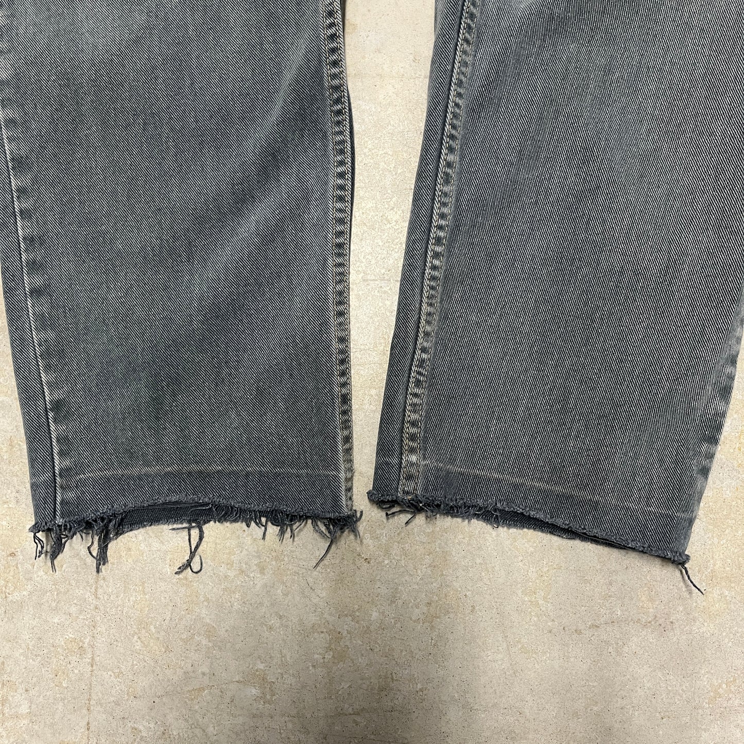(32) Vintage Levis Silvertab Jeans