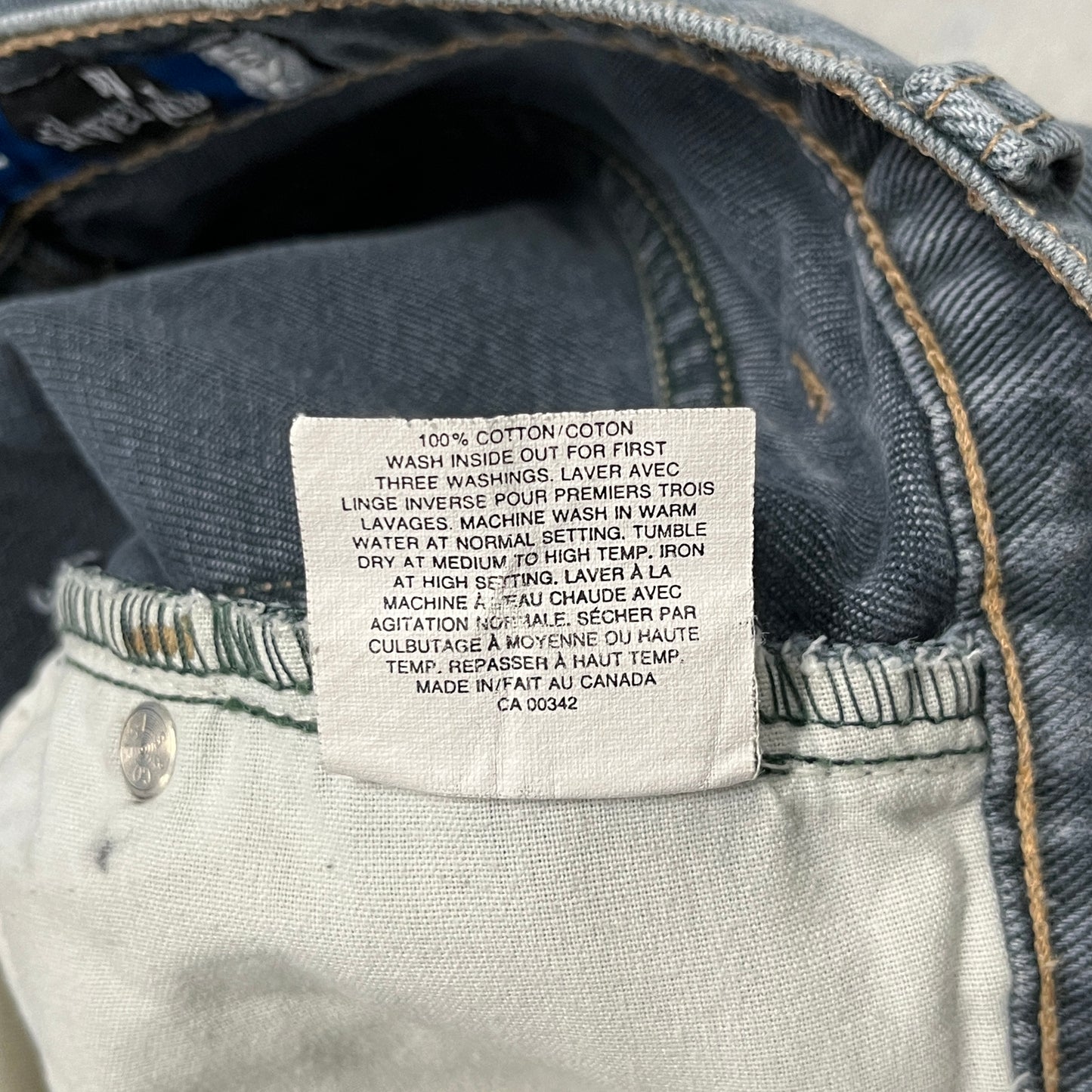 (32) Vintage Levis Silvertab Jeans