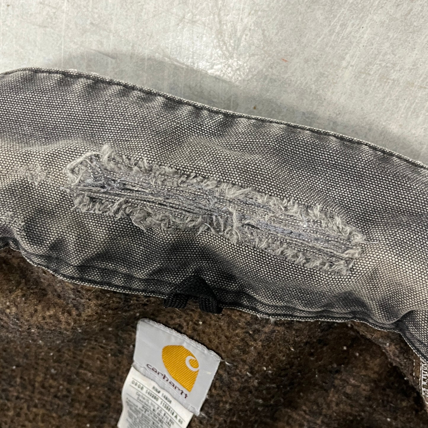 (L) Vintage Carhartt Detroit Jacket