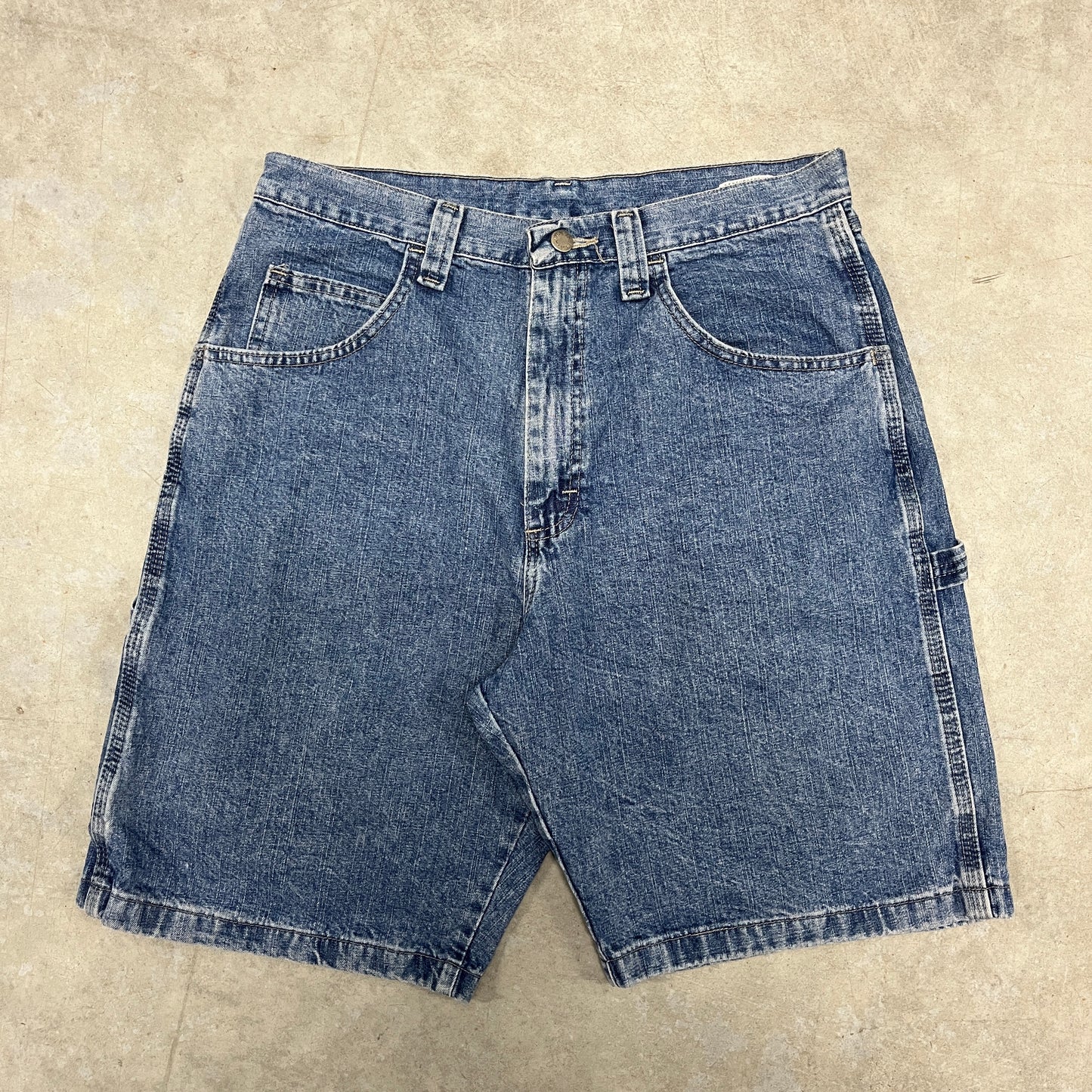 (33) Vintage Wrangler Jean Shorts