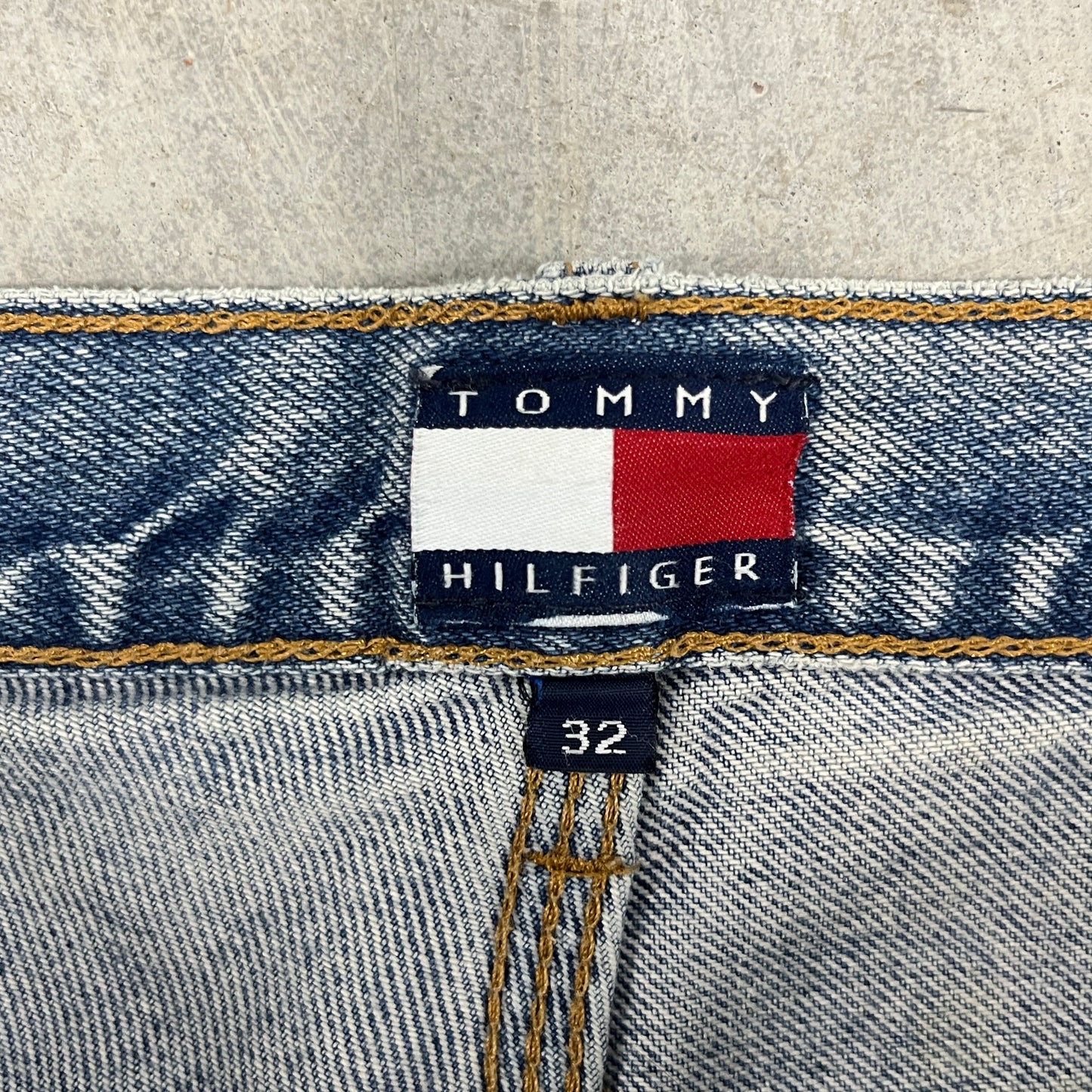 (32) Vintage Tommy Jean Shorts