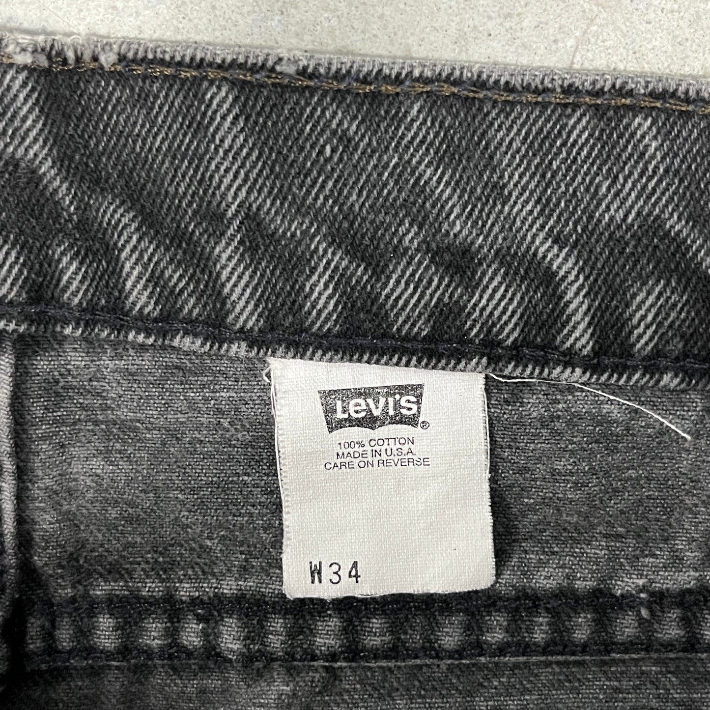 (34) Vintage Levis Jean Shorts