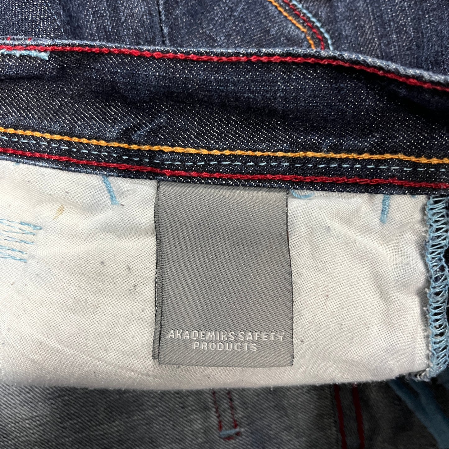 (32) Vintage Akademiks Jean Shorts Y2K