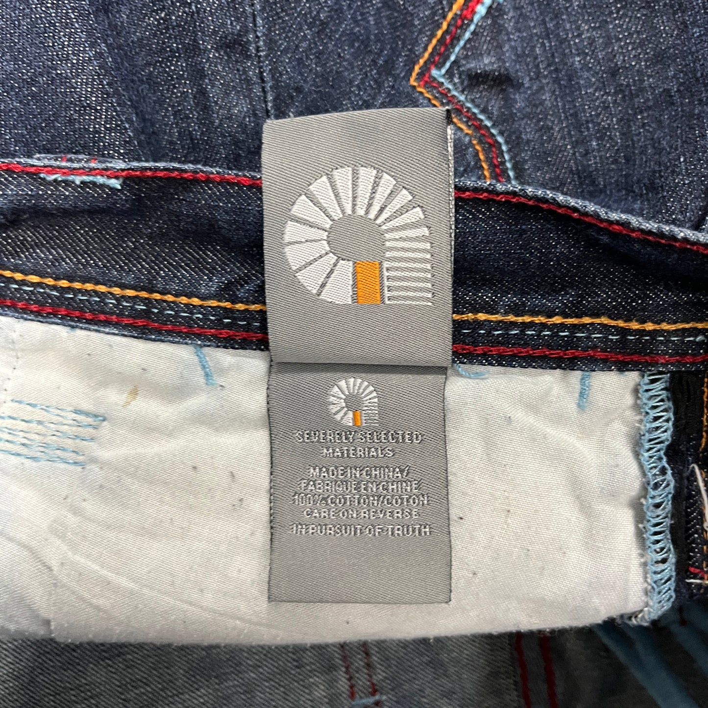 (32) Vintage Akademiks Jean Shorts Y2K