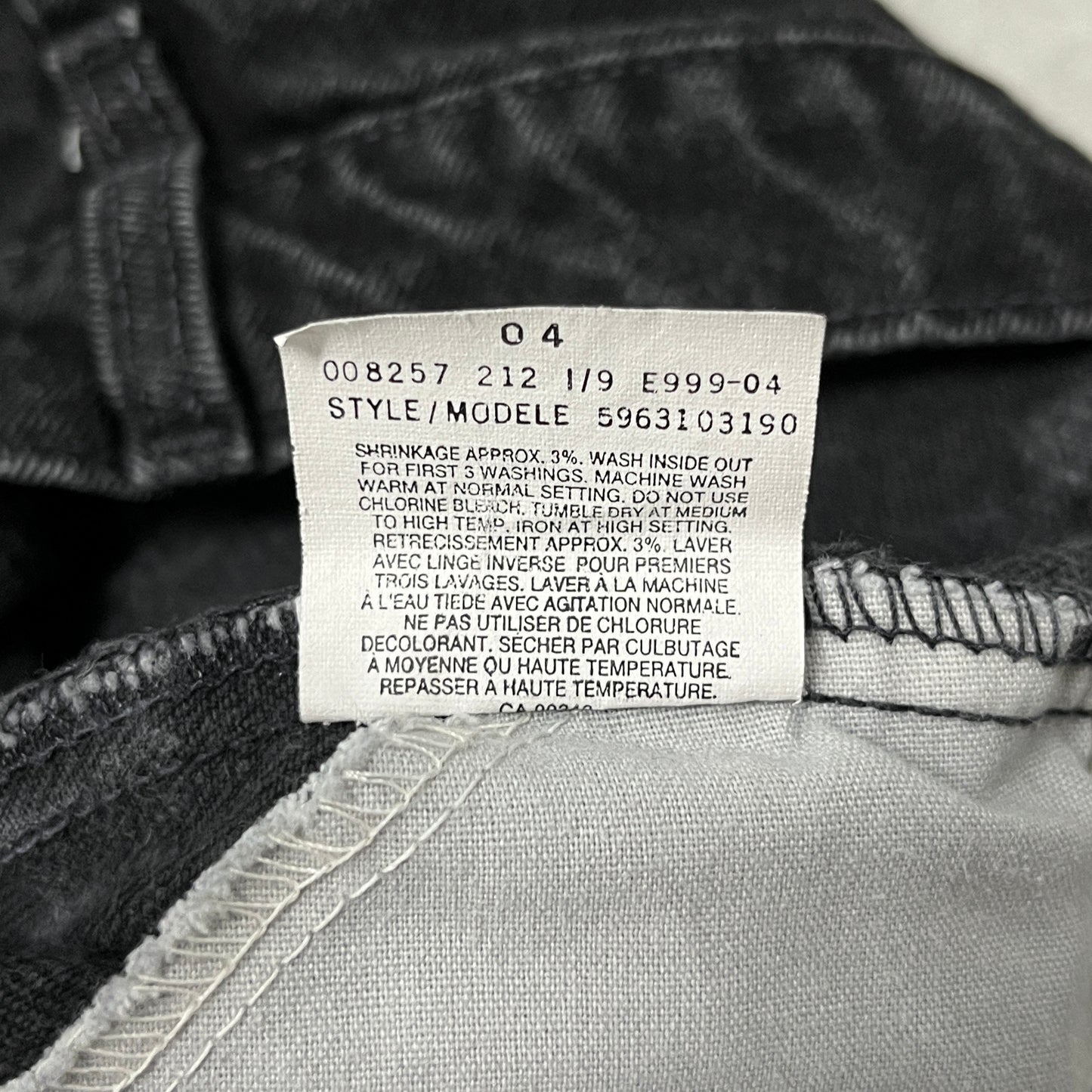 (27) Vintage Levis Orange Tab Jean Shorts