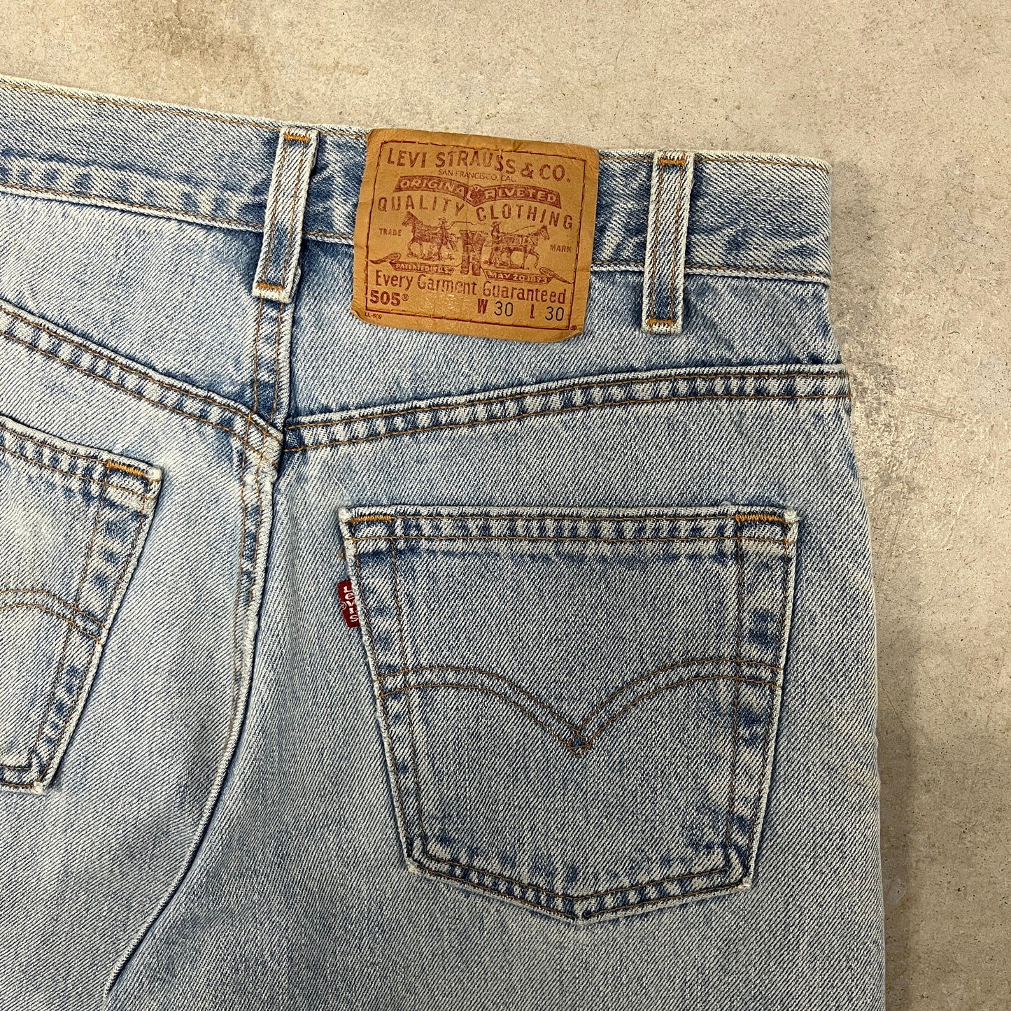 (30) Vintage Levis 505 Jean Shorts