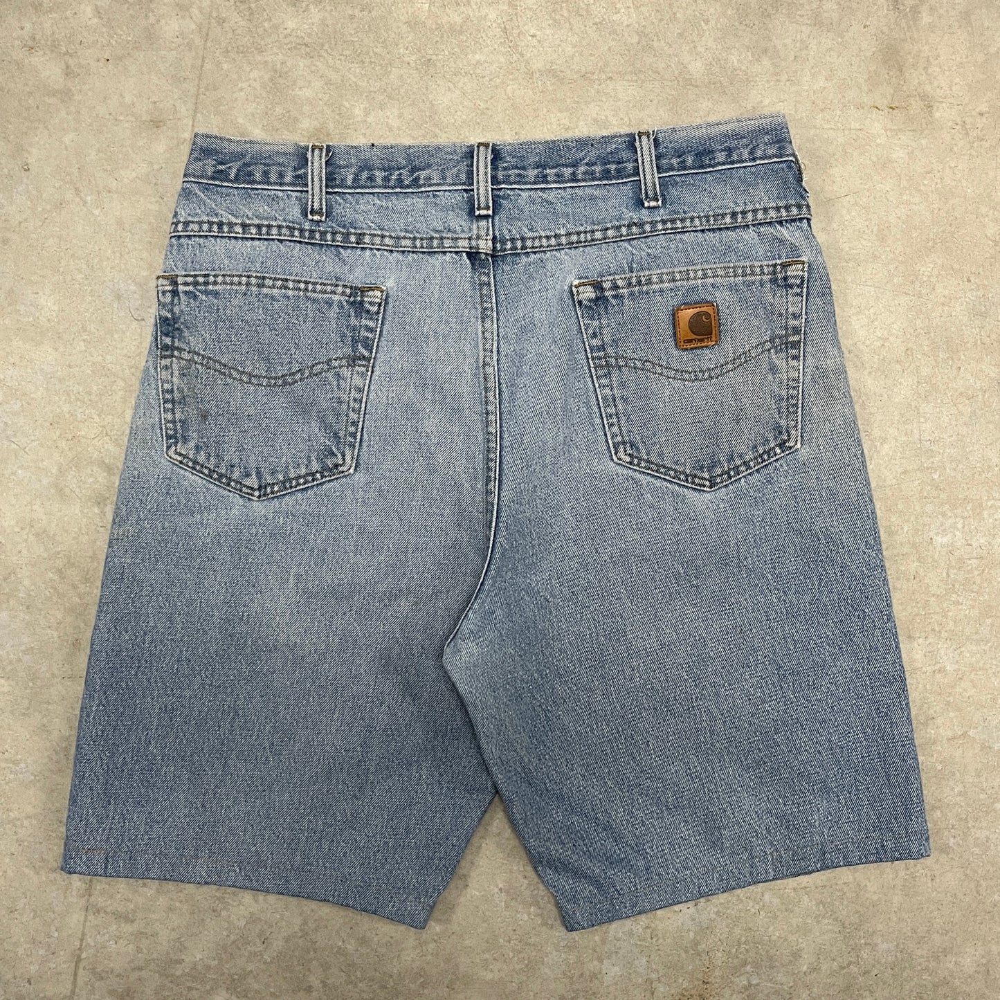 (38) Vintage Carhartt Jean Shorts