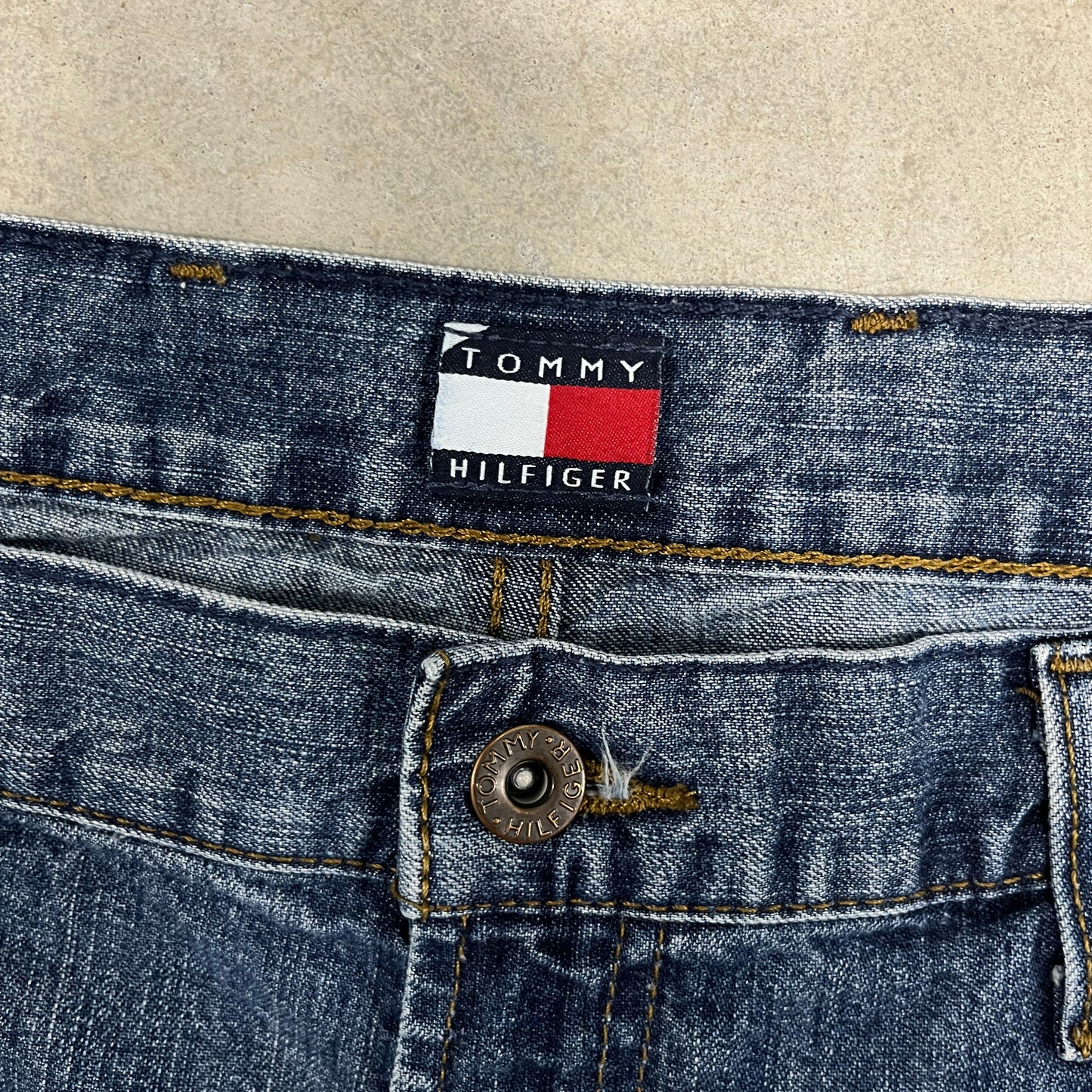 (36) Vintage Tommy Jean Shorts