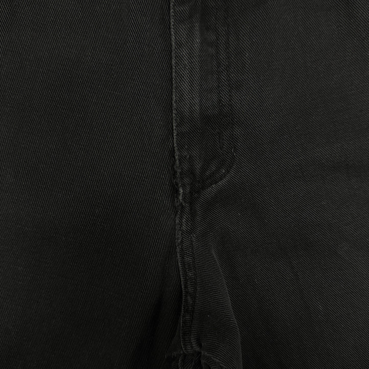 (38) Vintage Ecko Jean Shorts