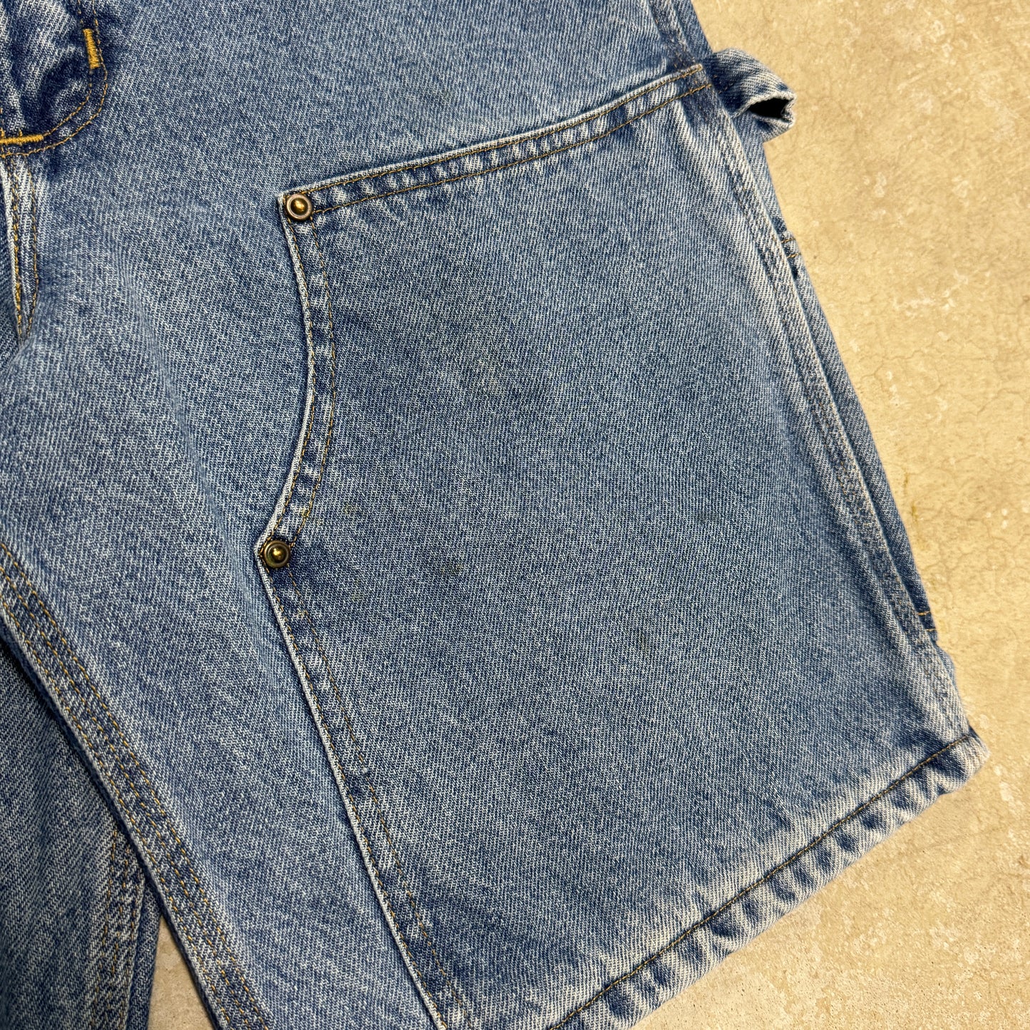 (30) 90s Carhartt Double Knee Shorts B79 DST