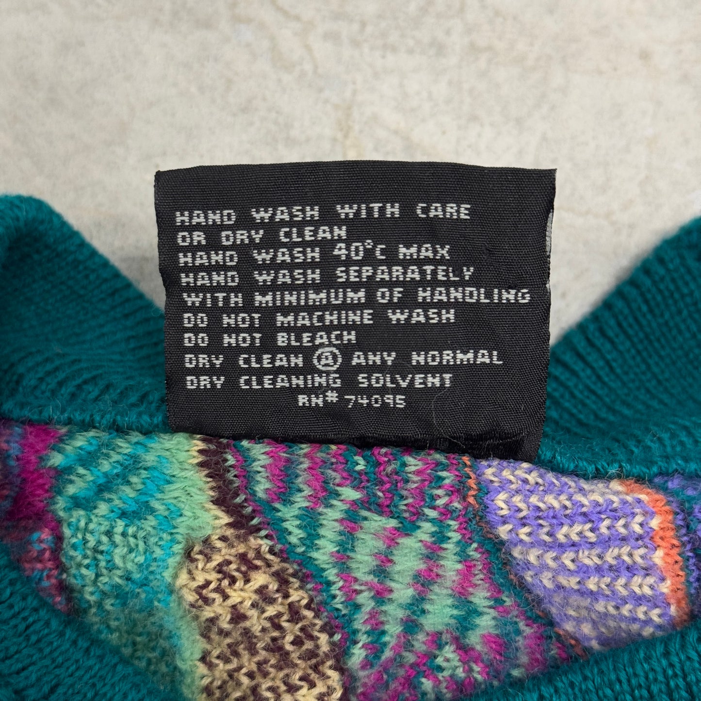 (M/L) 90s Coogi Knit Sweater