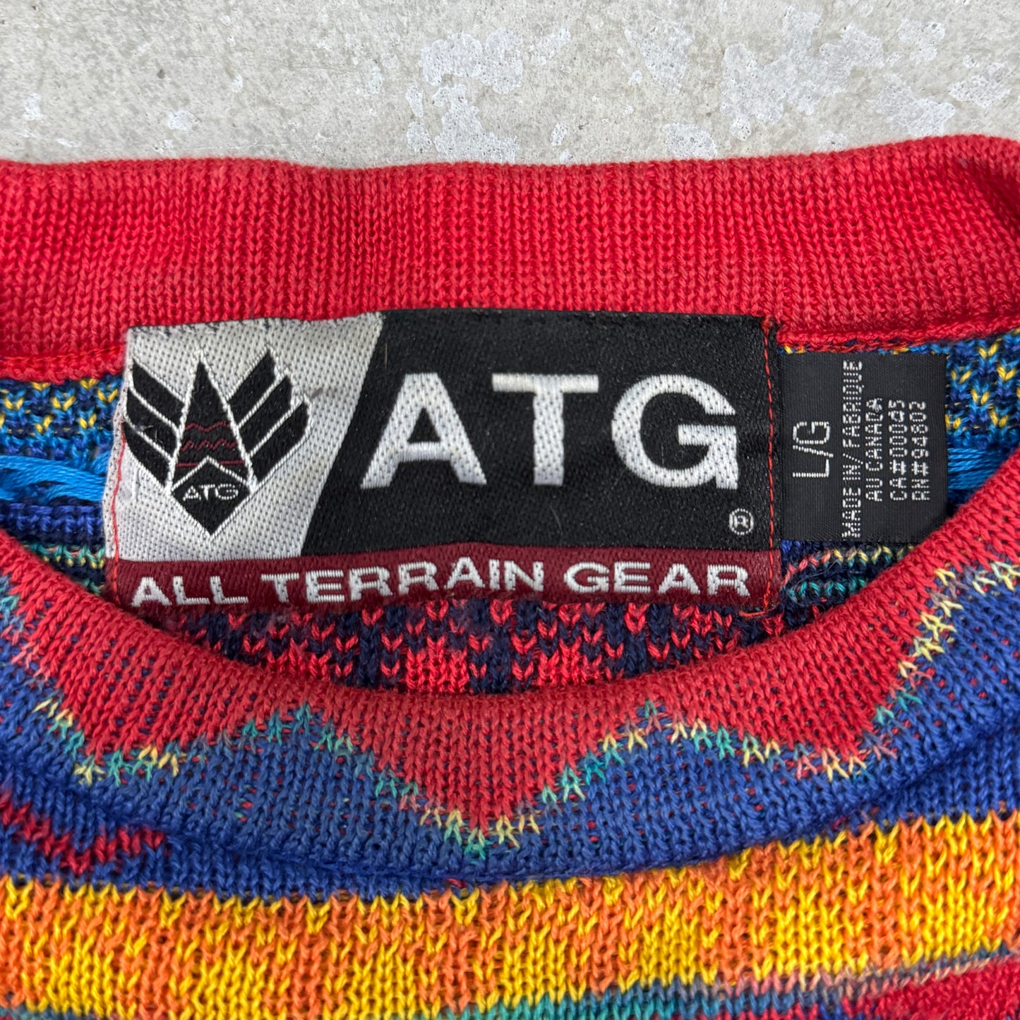 (L) Vintage ATG 3D Knit Sweater