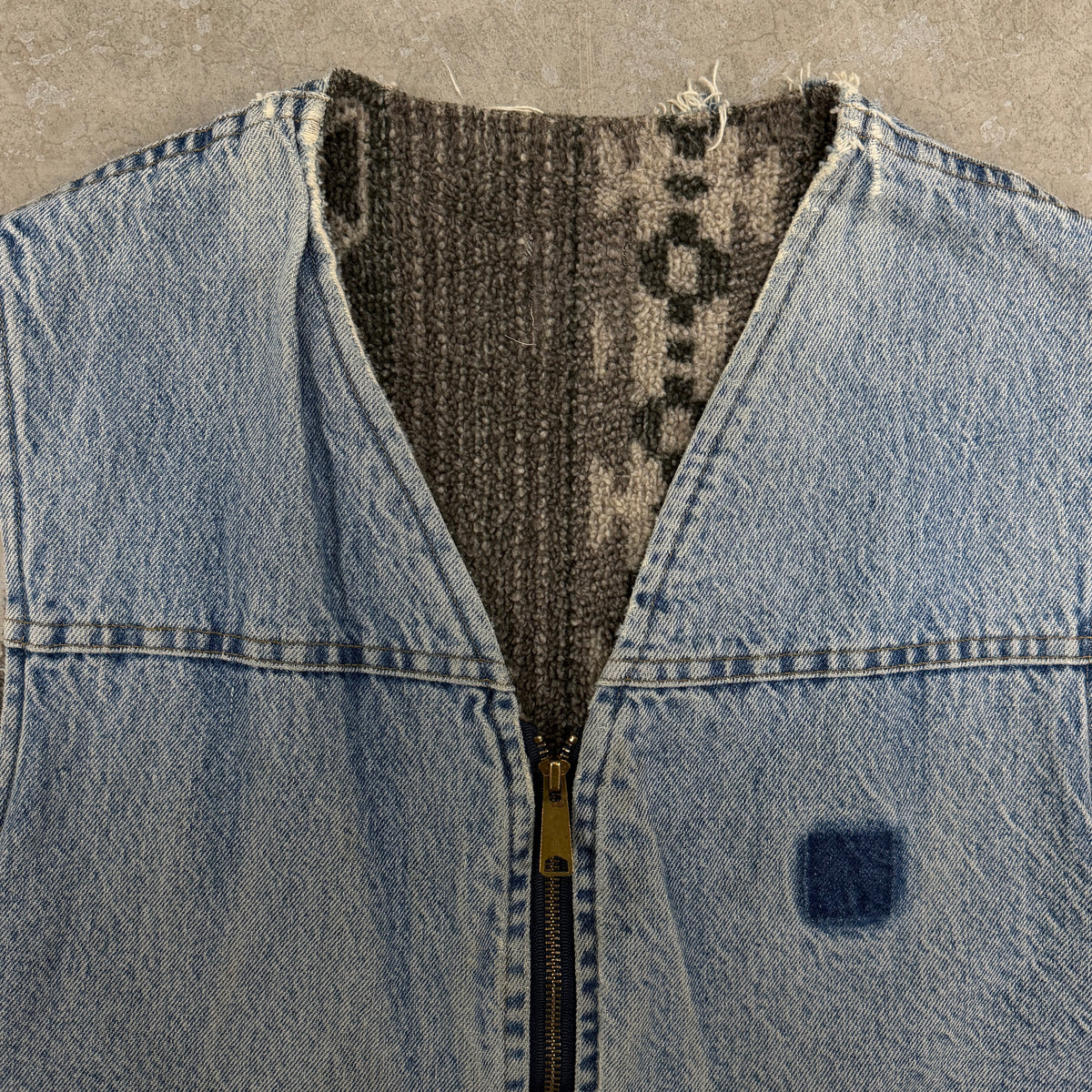 (XL) 90s Carhartt Aztec Vest