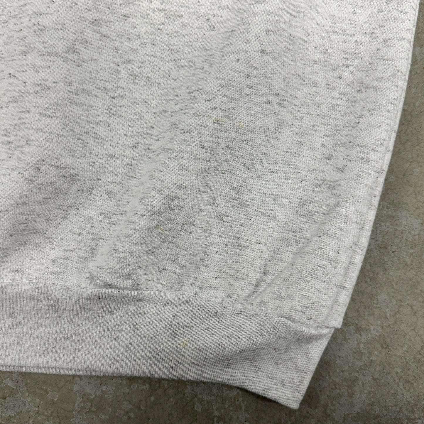 (L) Vintage Canadian Tour NHL Crewneck