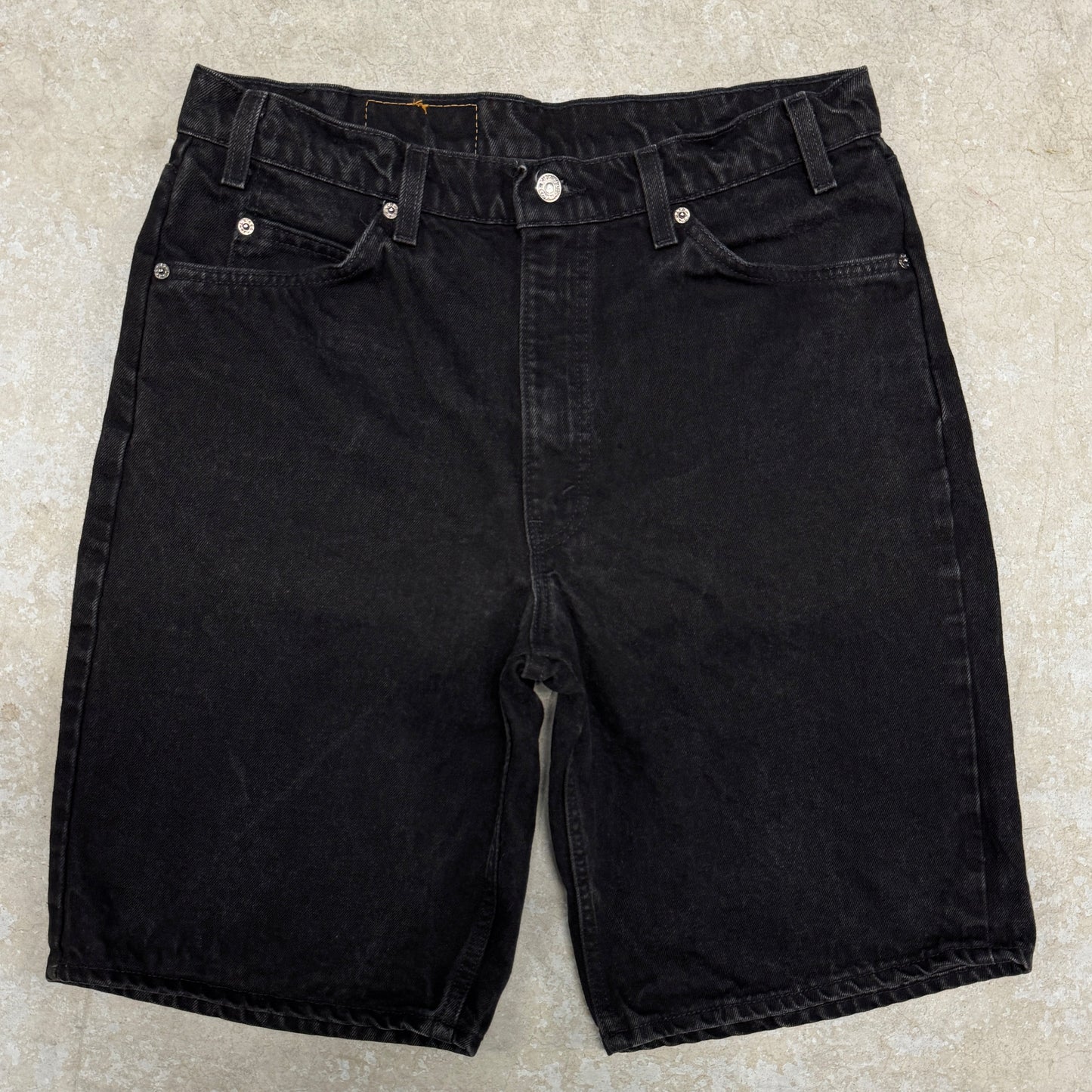 (34) Vintage Levi’s Jean Shorts