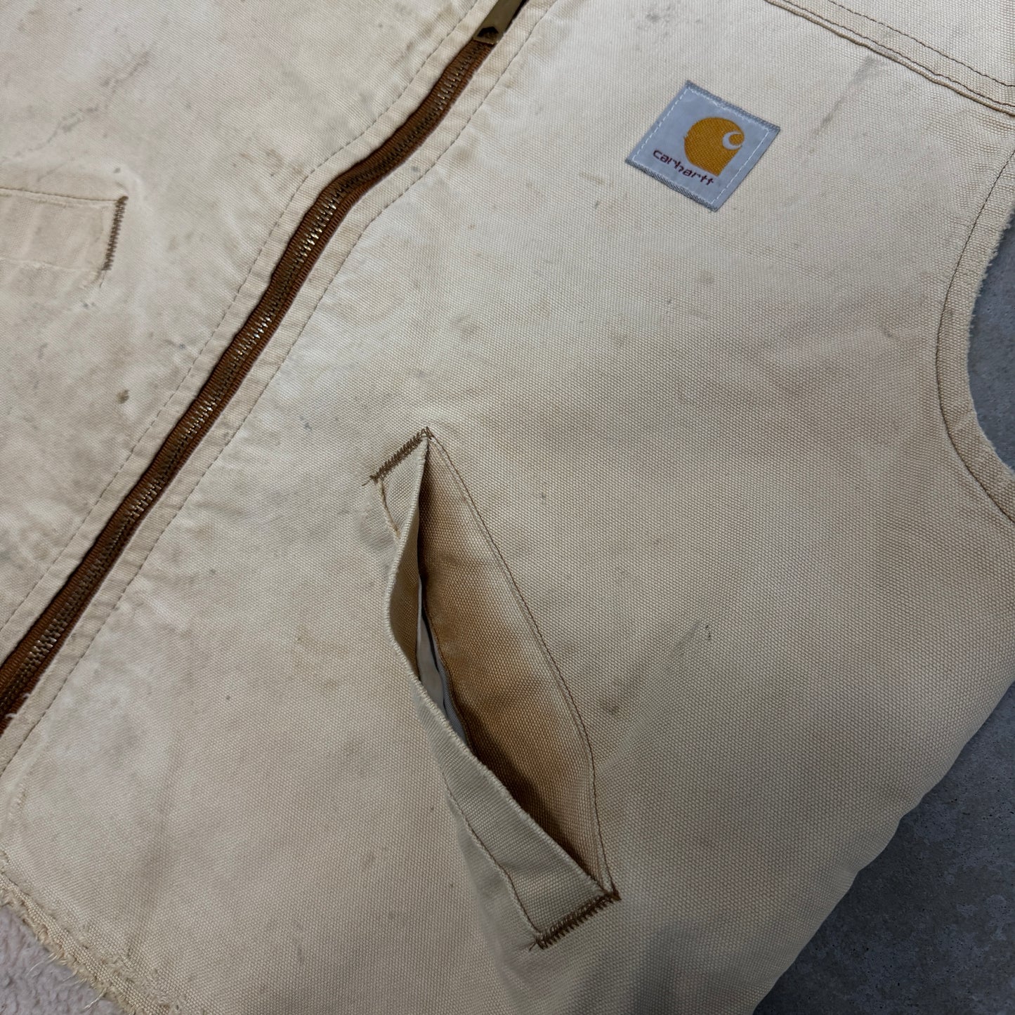 (M) 90s Carhartt Vest Faded & Distressed