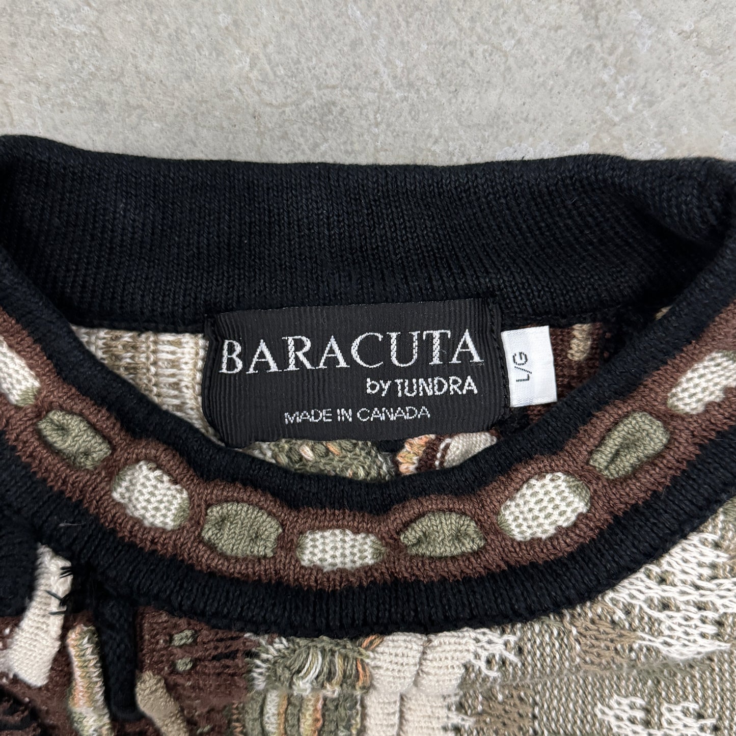 (L) Vintage Tundra Baracuta 3D Knit Sweater