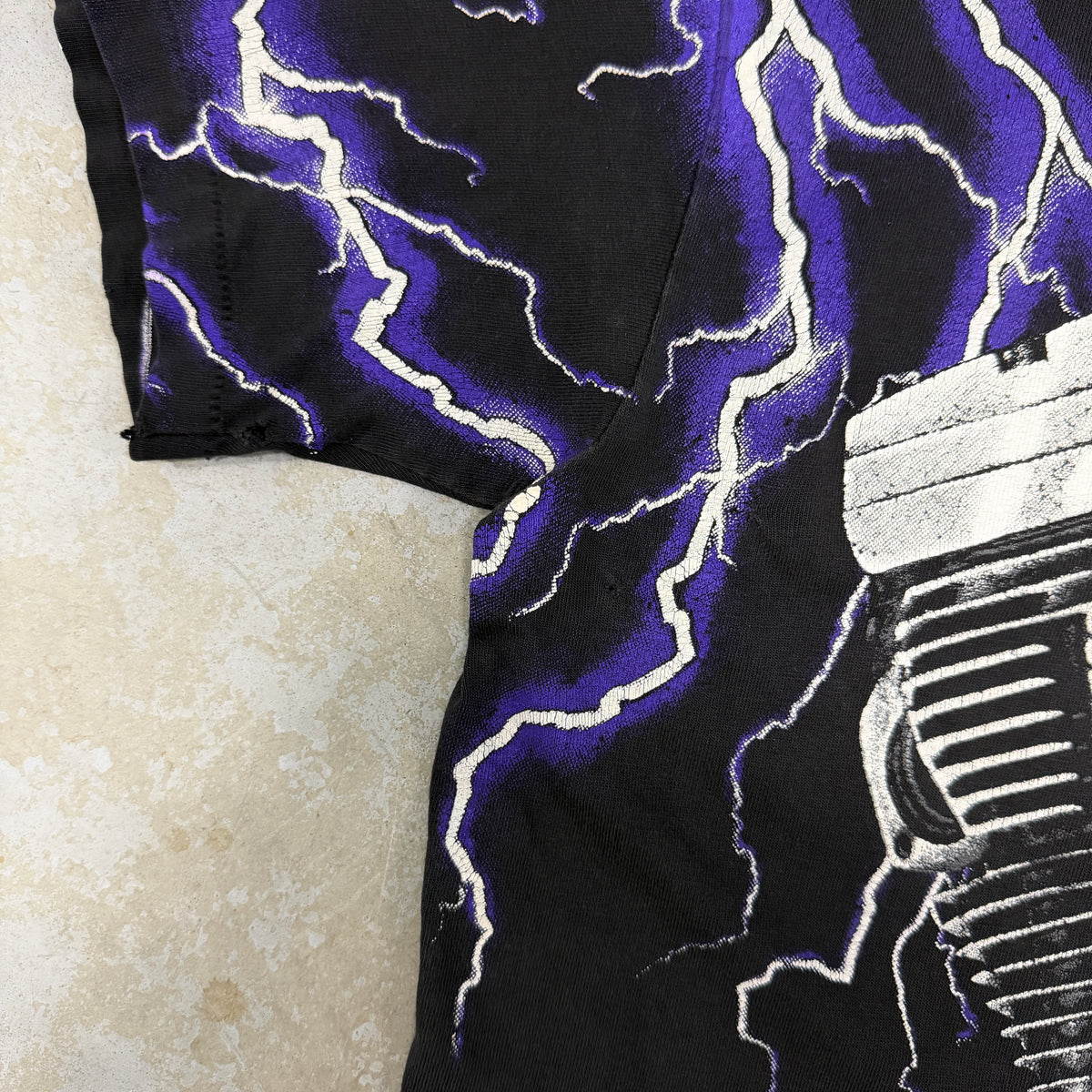 (M) Vintage Harley Davidson Thunder & Lightning Shirt
