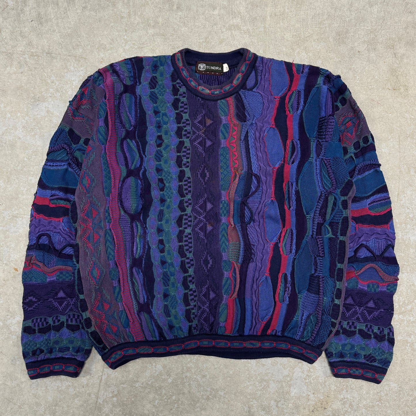 (L) Vintage Tundra 3D Knit Sweater