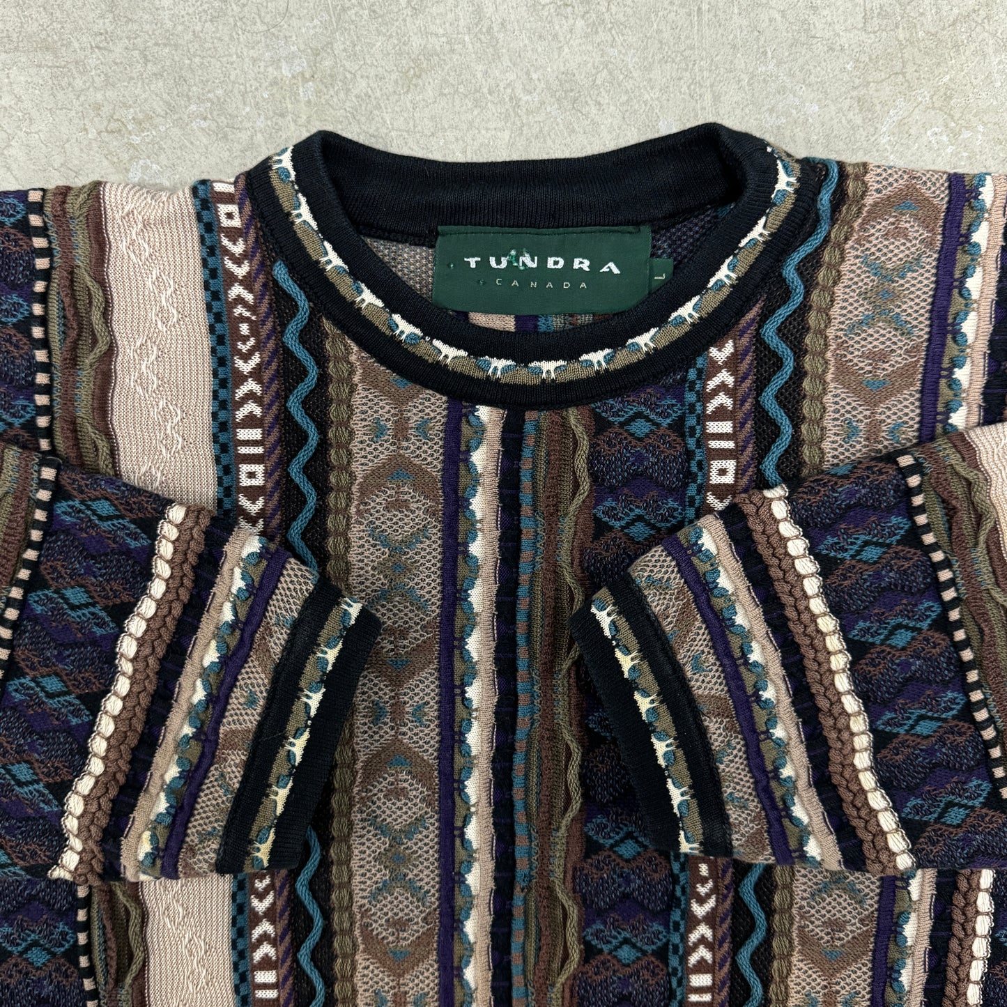(L) Vintage Tundra 3D Knit Sweater