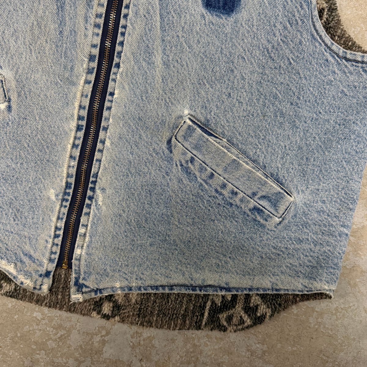 (XL) 90s Carhartt Aztec Vest