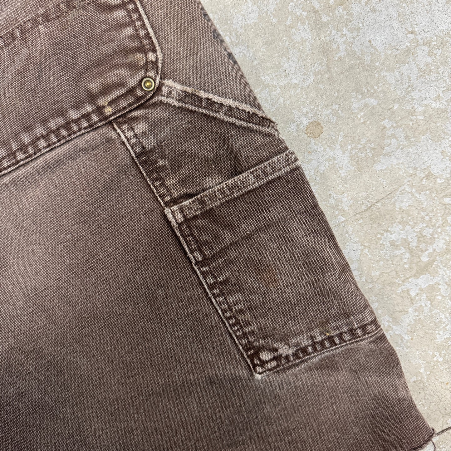 (32) Vintage Carhartt Double Knee Shorts