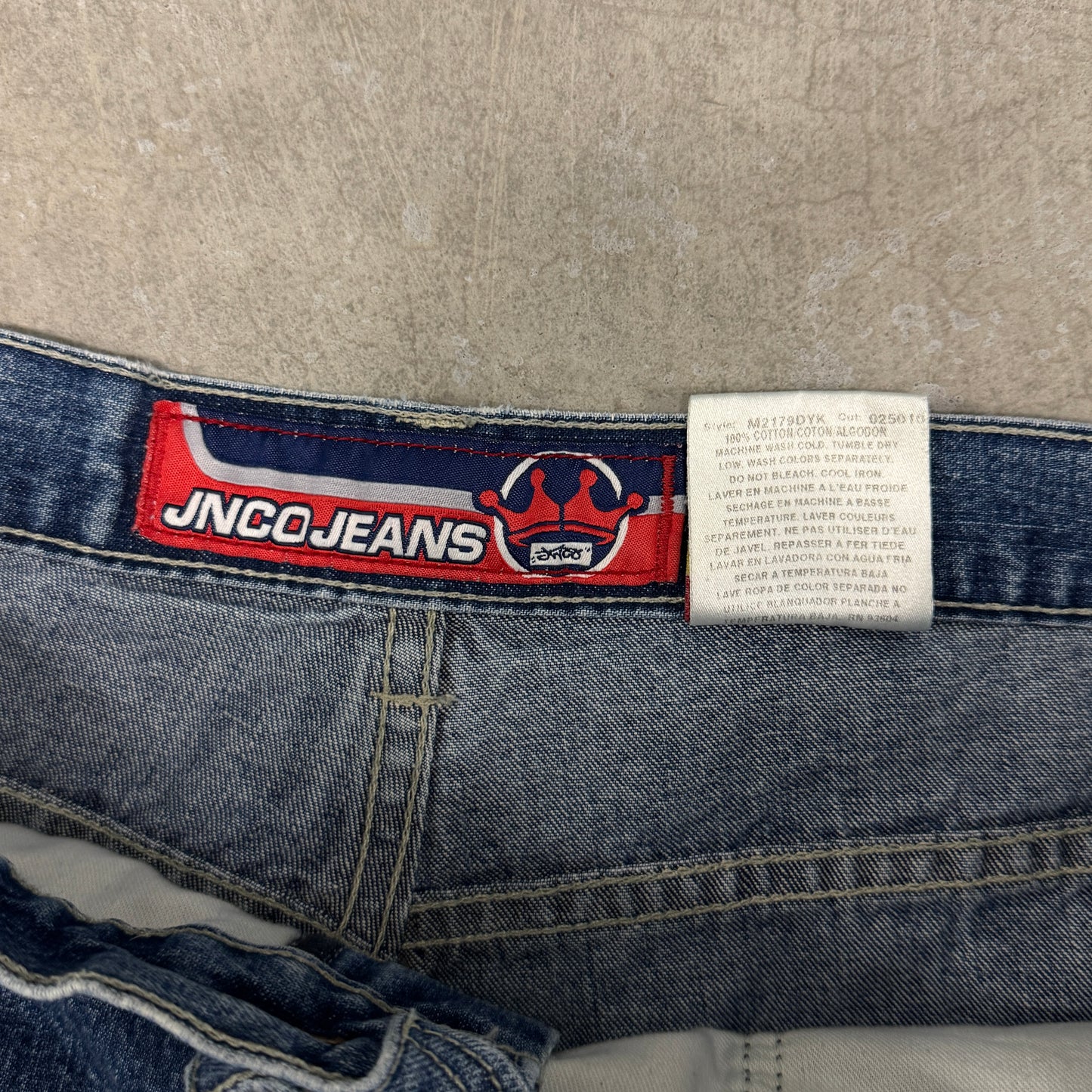 (34) Vintage JNCO Jean Shorts