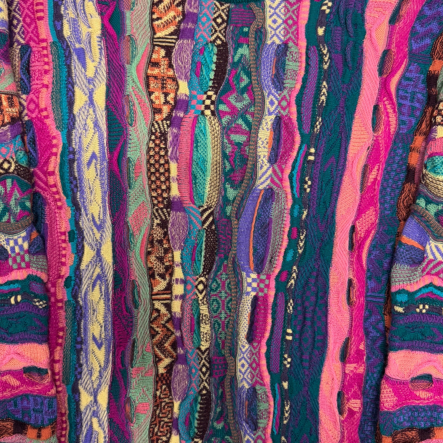 (M/L) 90s Coogi Knit Sweater