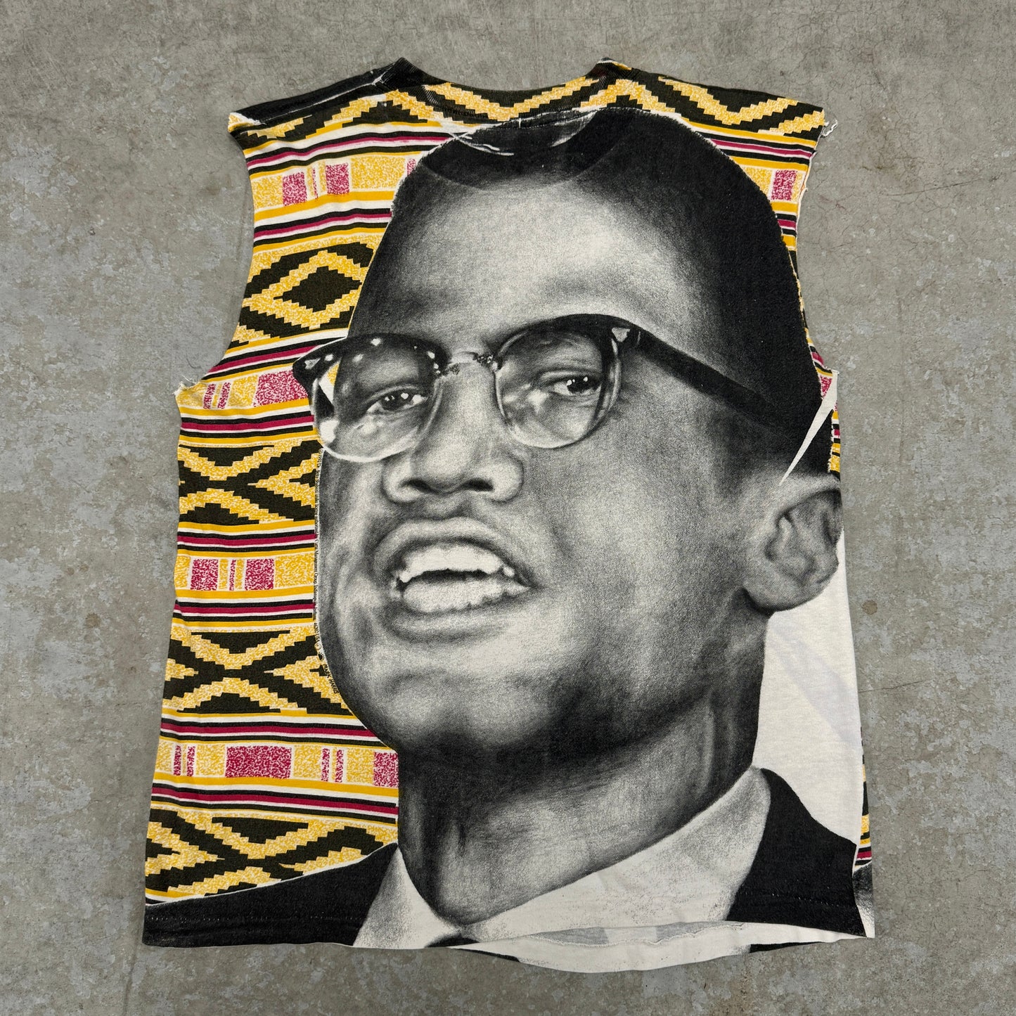 (L) Vintage Malcom X All Over Print Shirt