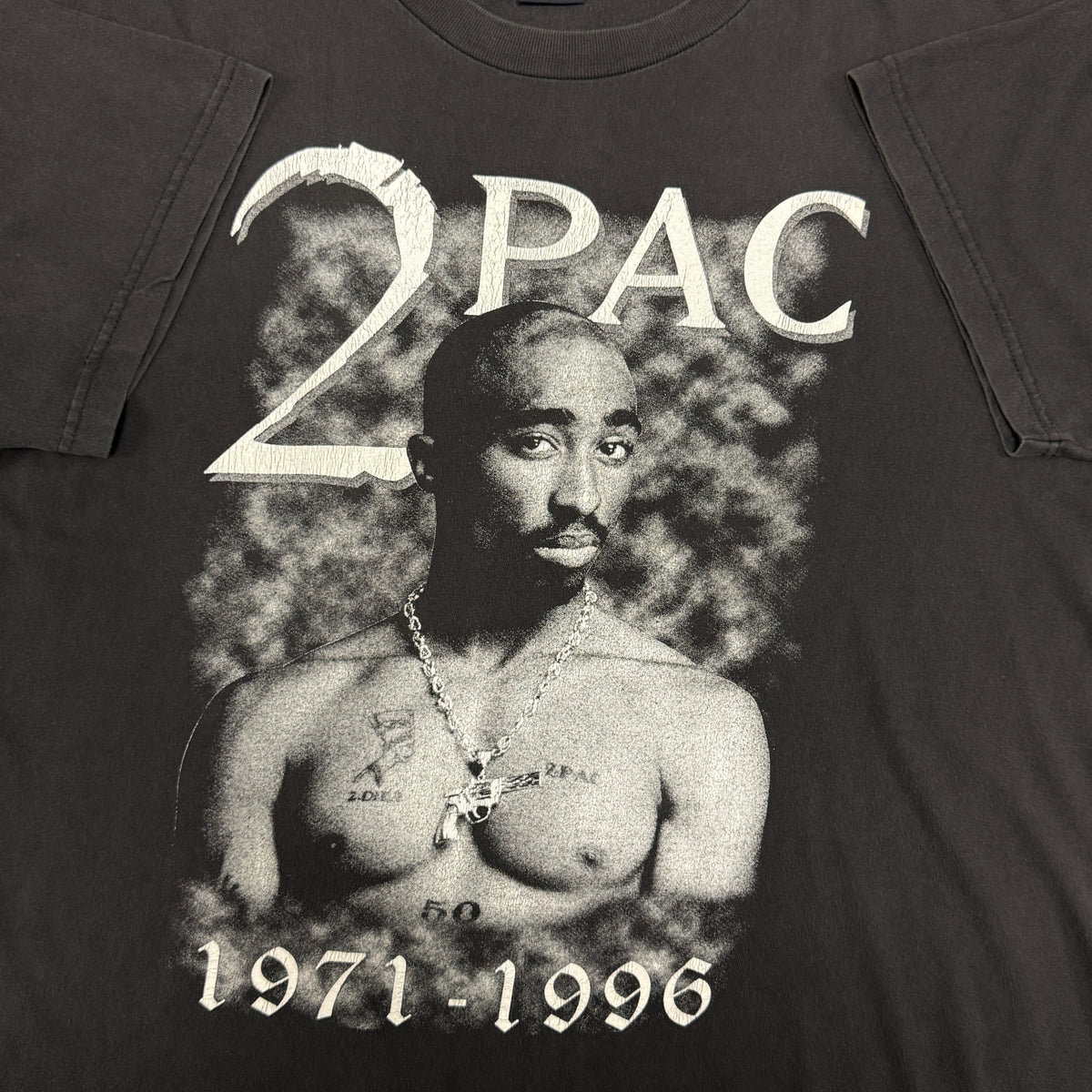 (XL) Vintage Tupac Shirt