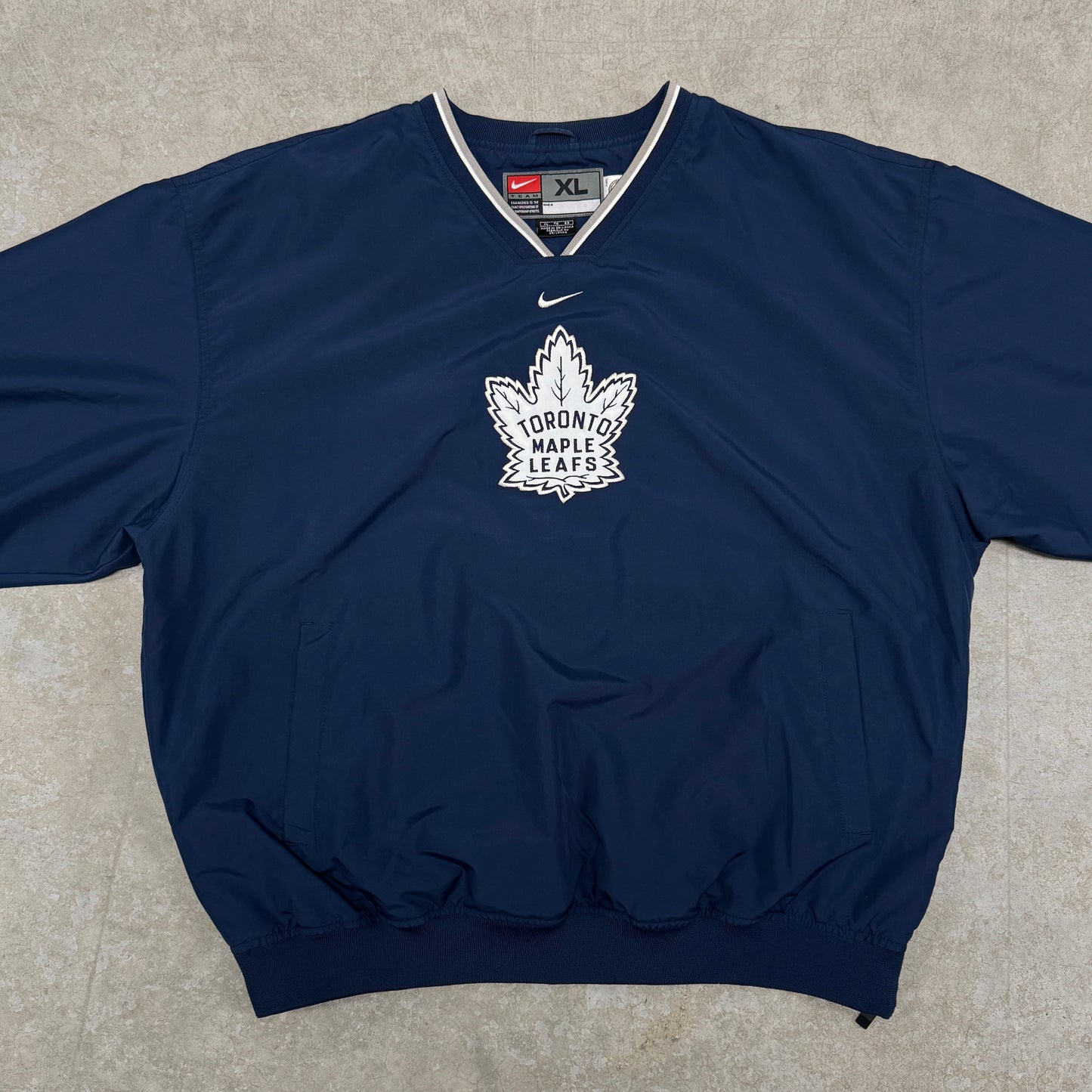 (XL) Vintage Toronto Maple Leafs Pullover Windbreaker