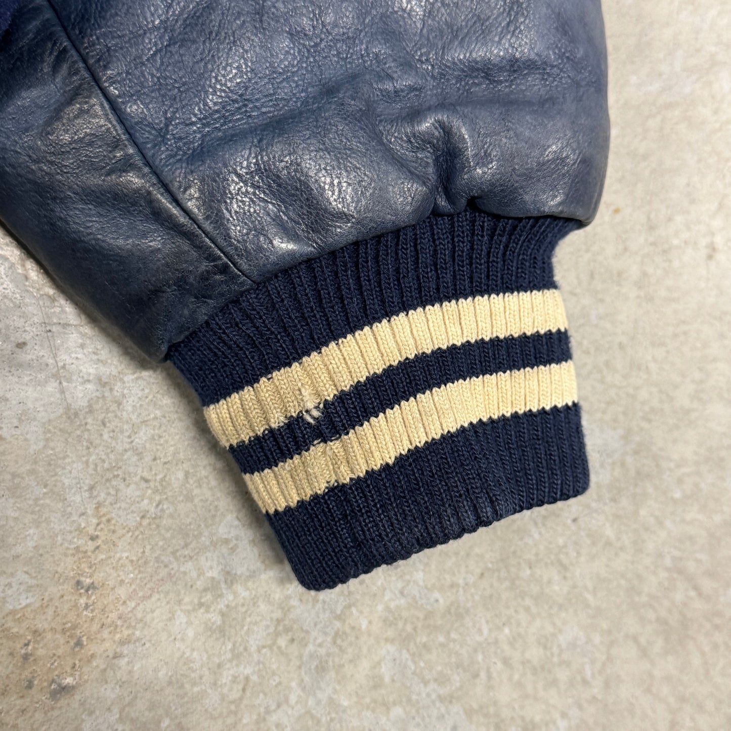 (L) Vintage Toronto Maple Leafs Roots Varsity Jacket