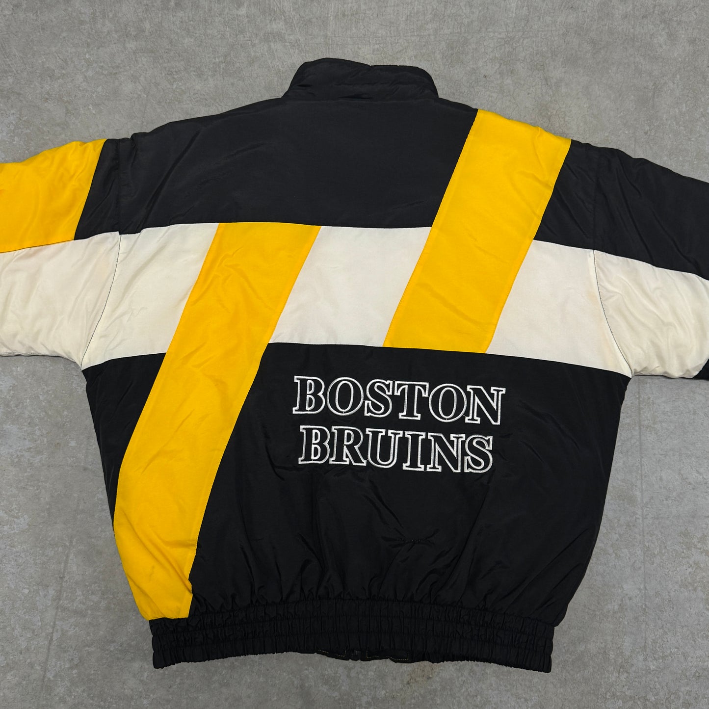 (L) 90s Boston Bruins Puffer Jacket