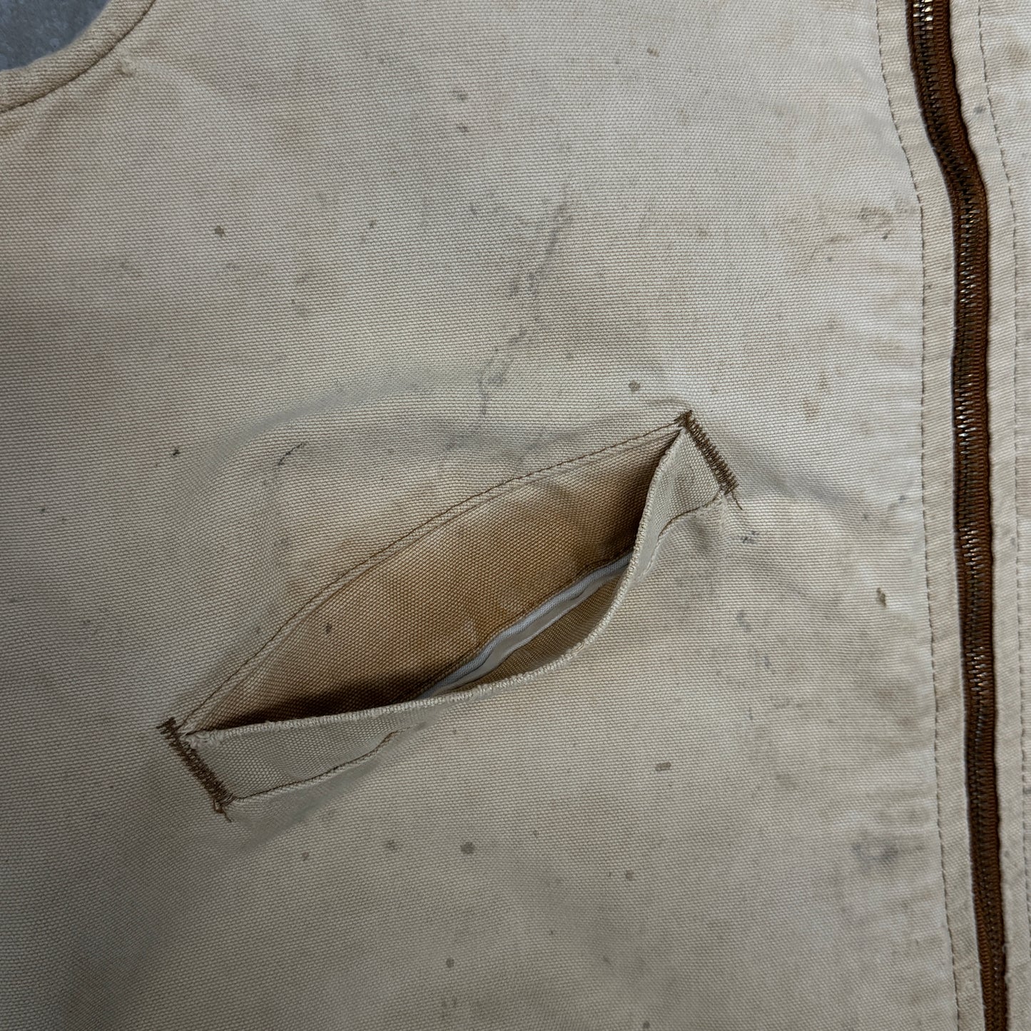 (M) 90s Carhartt Vest Faded & Distressed