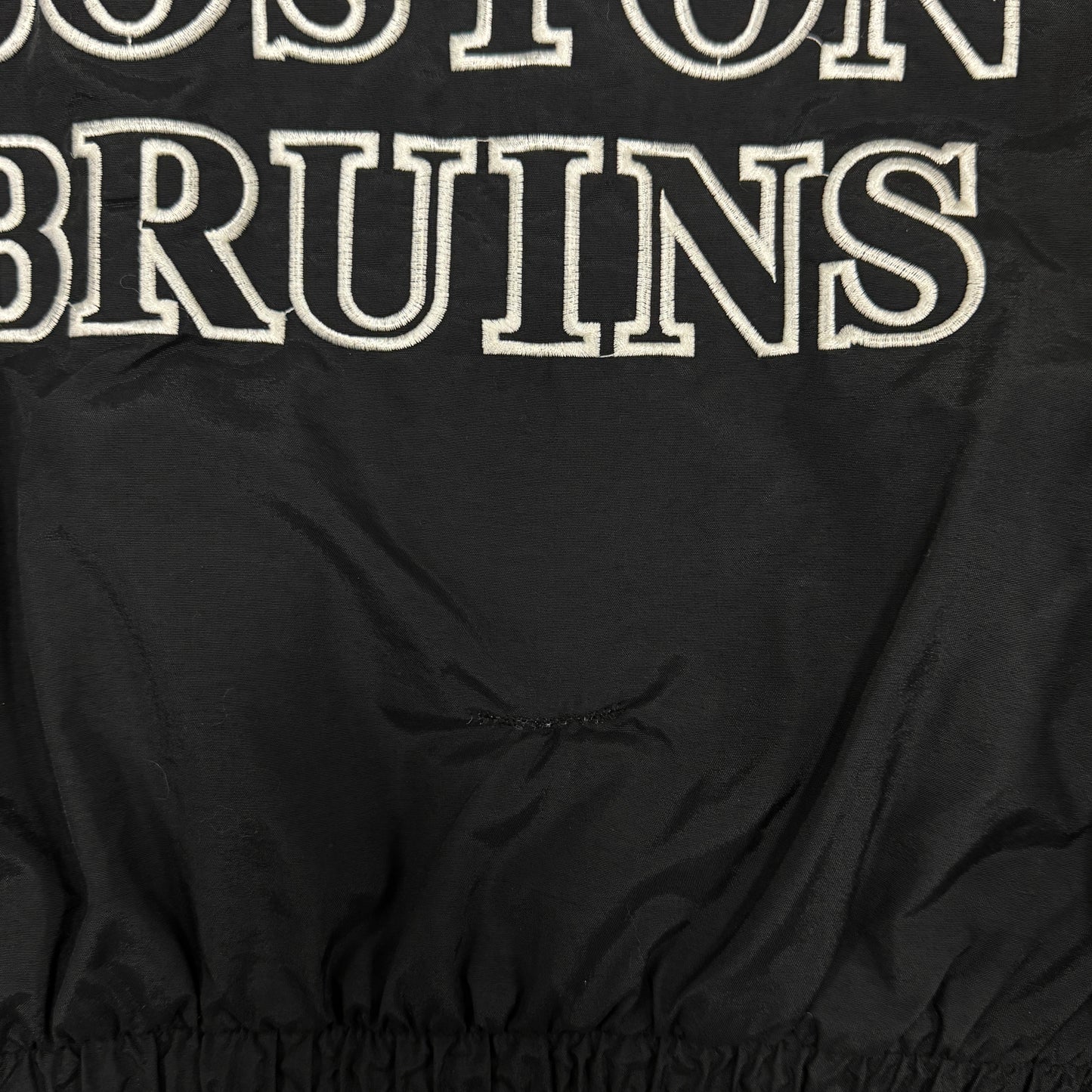 (L) 90s Boston Bruins Puffer Jacket