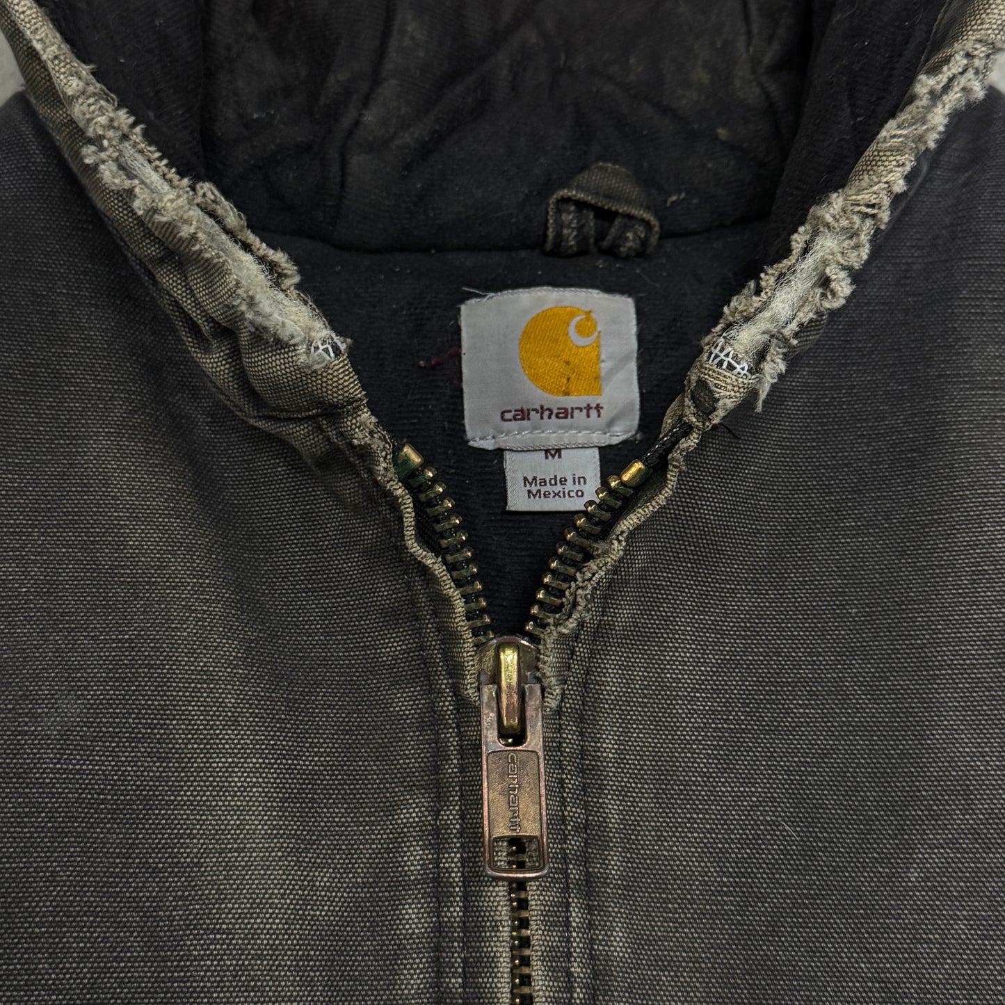(M) Vintage Carhartt Jacket Faded J130 BLK